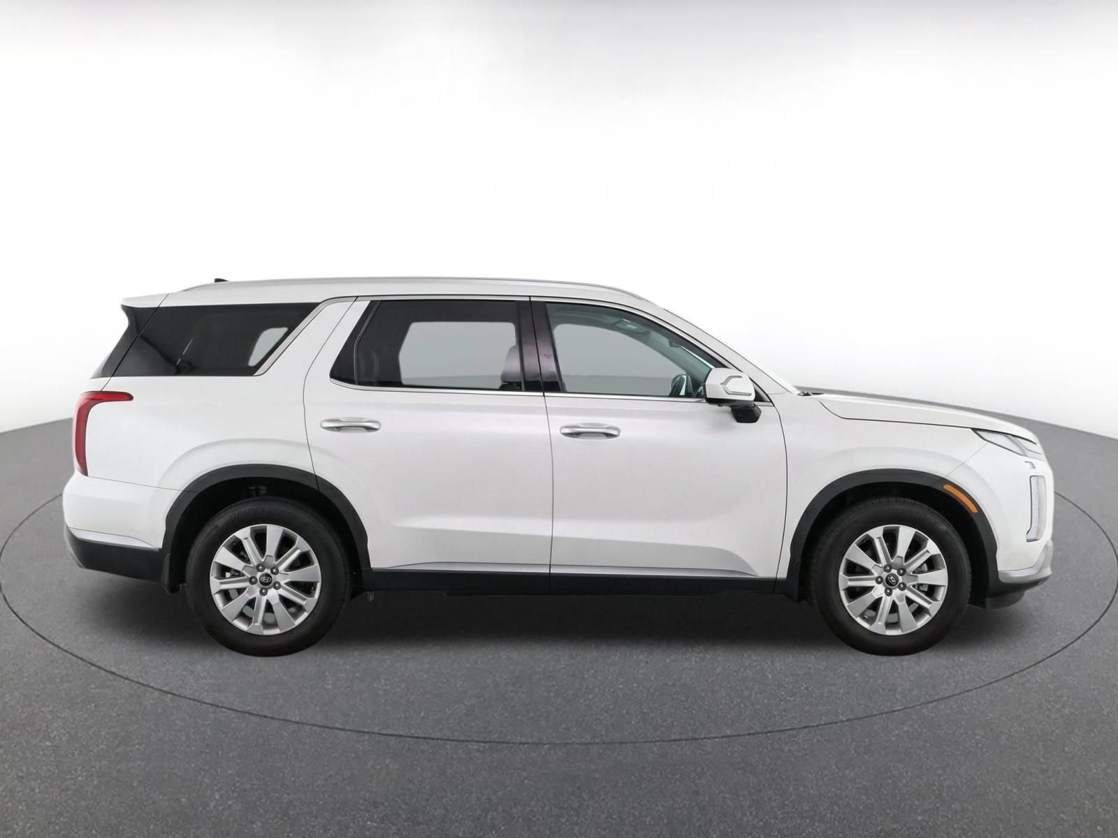 Thumbnail: 2025 Hyundai Palisade - 10