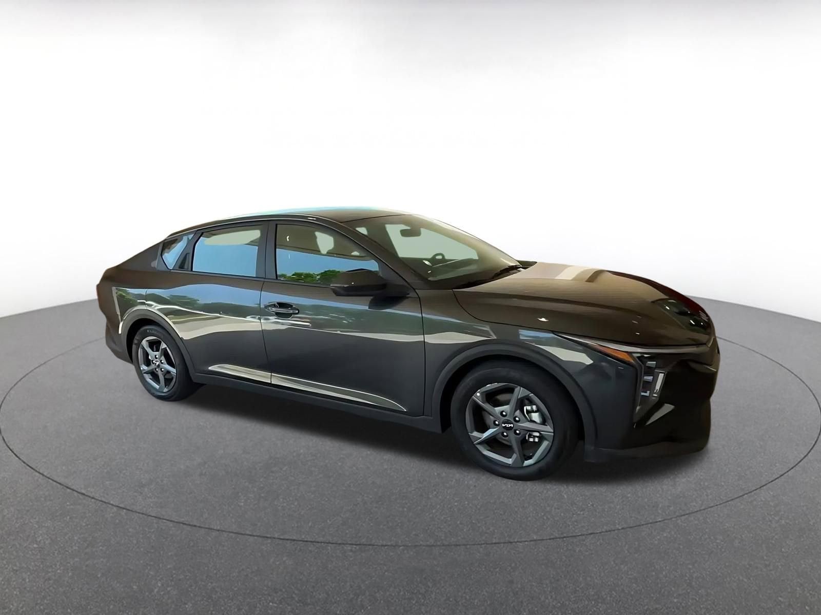 Thumbnail: 2025 Kia K4 - 2