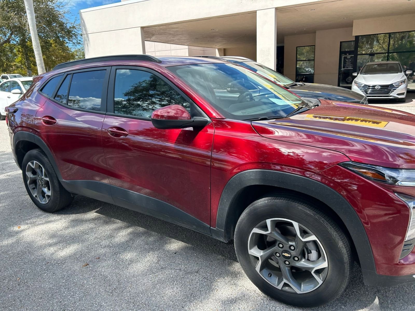 Thumbnail: 2025 Chevrolet Trax - 3