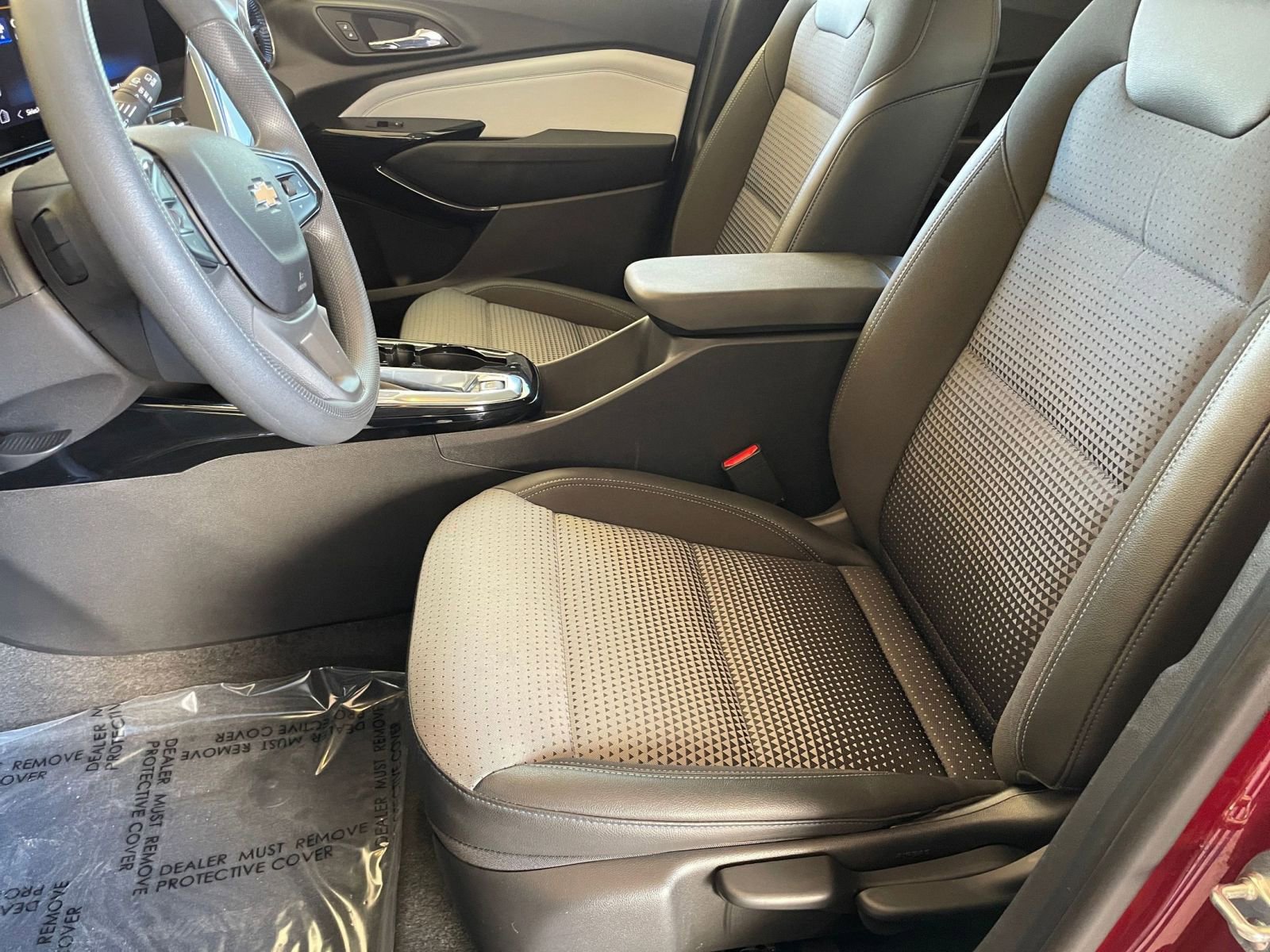 Thumbnail: 2025 Chevrolet Trax - 24