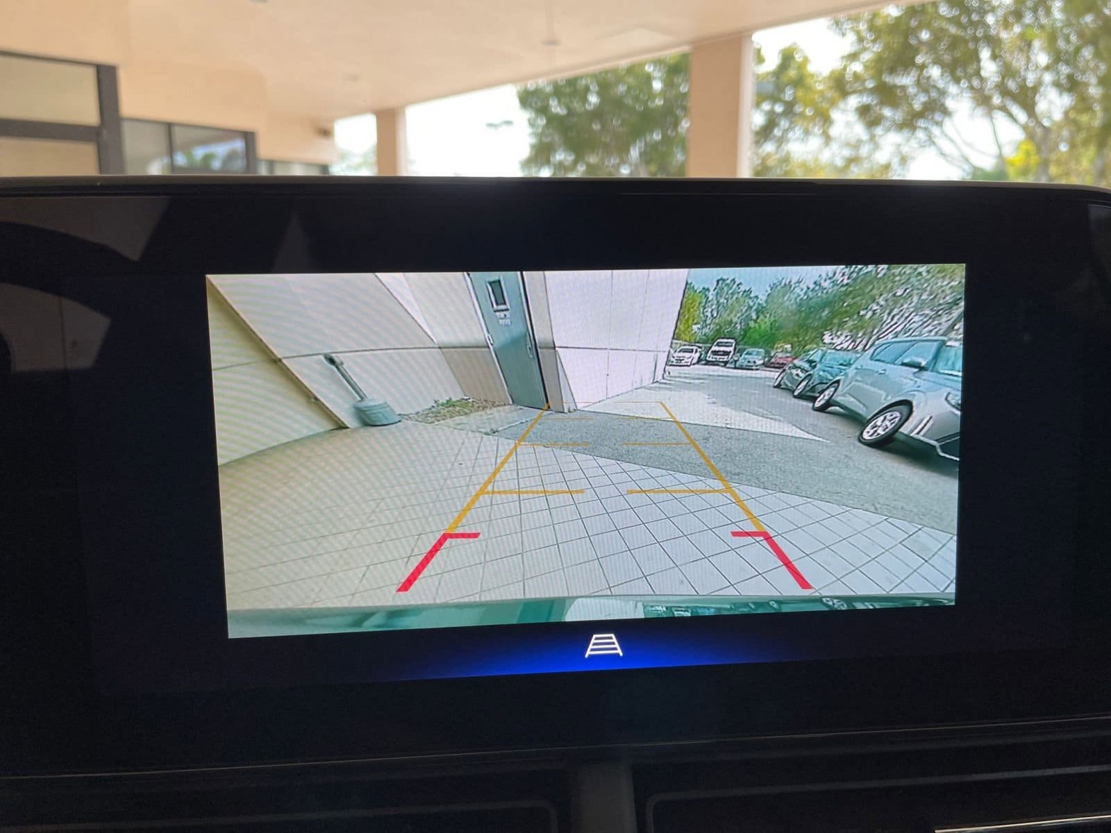 Thumbnail: 2025 Chevrolet Trax - 20