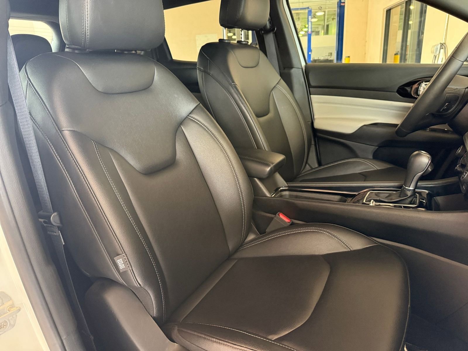 Thumbnail: 2025 Jeep Compass - 30