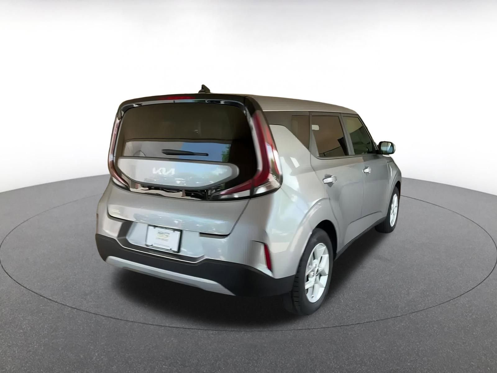 Thumbnail: 2024 Kia Soul - 11