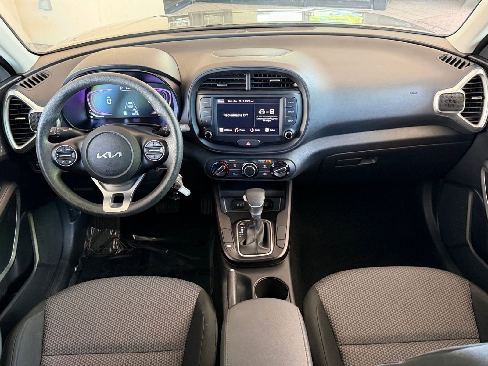 Thumbnail: 2025 Kia Soul - 31