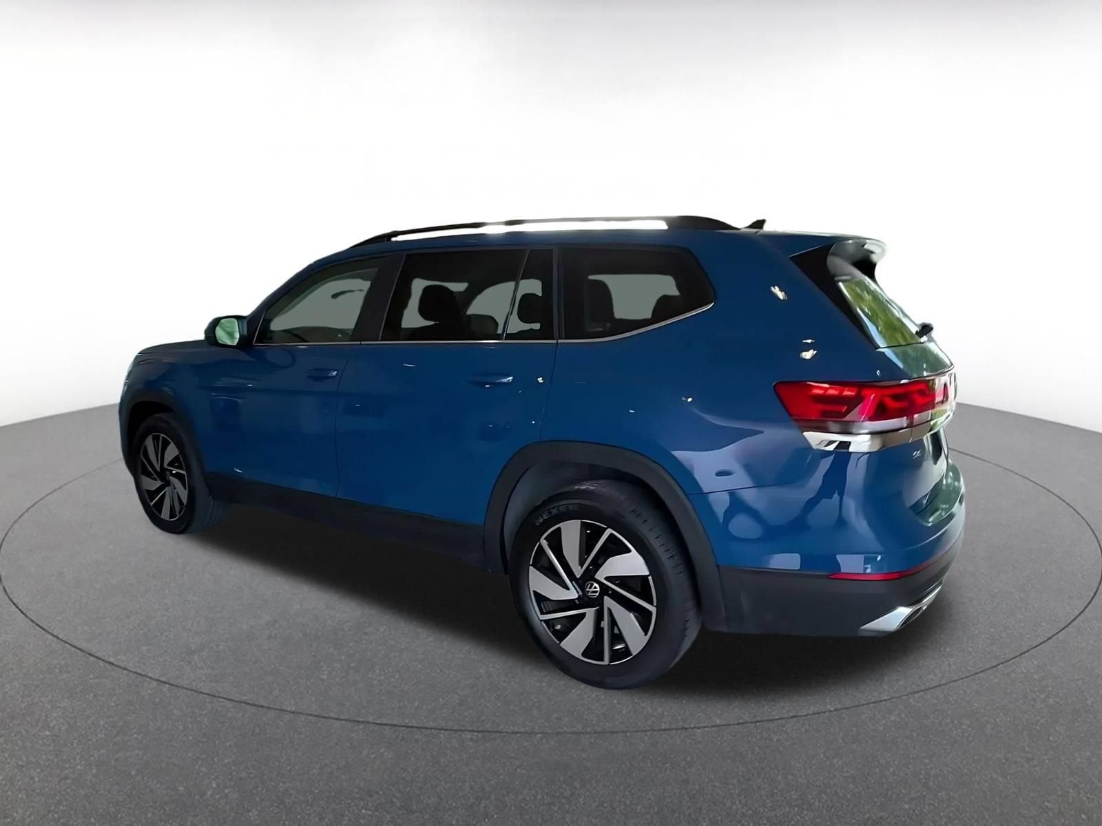 Thumbnail: 2026 Volkswagen Atlas - 9