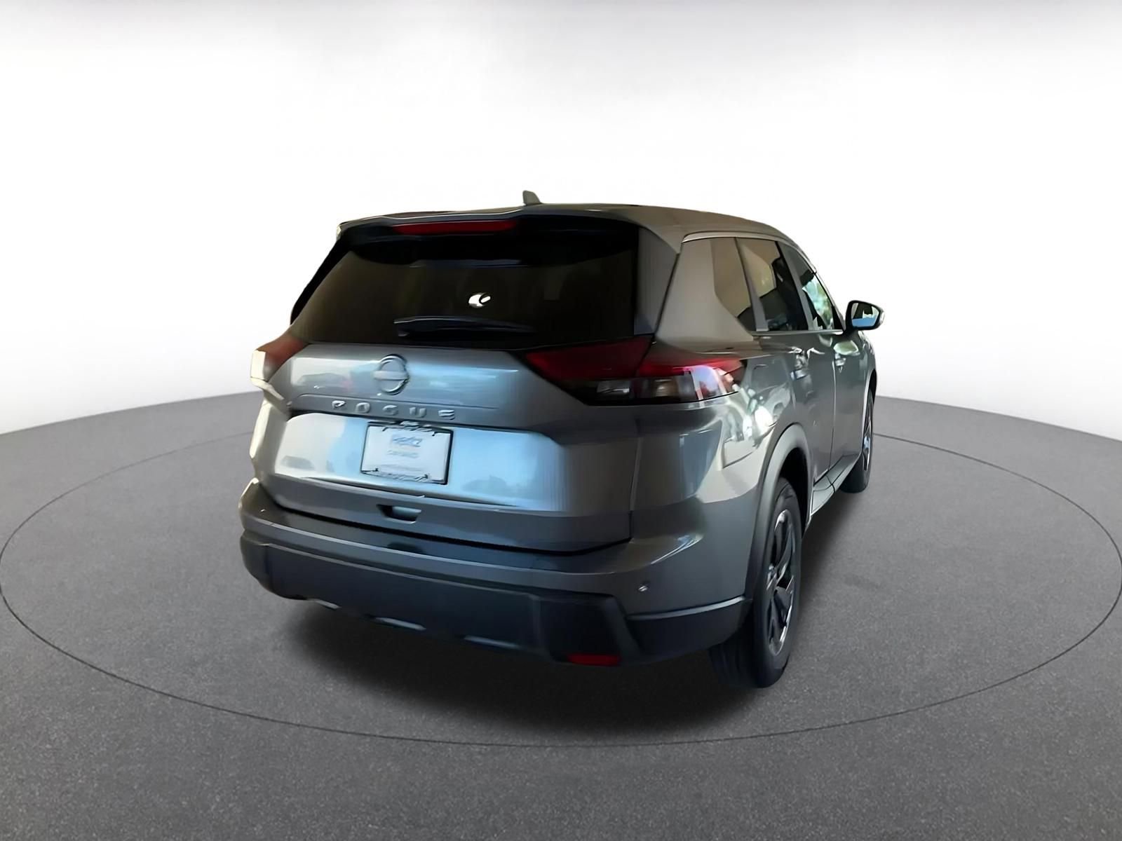 Thumbnail: 2025 Nissan Rogue - 14