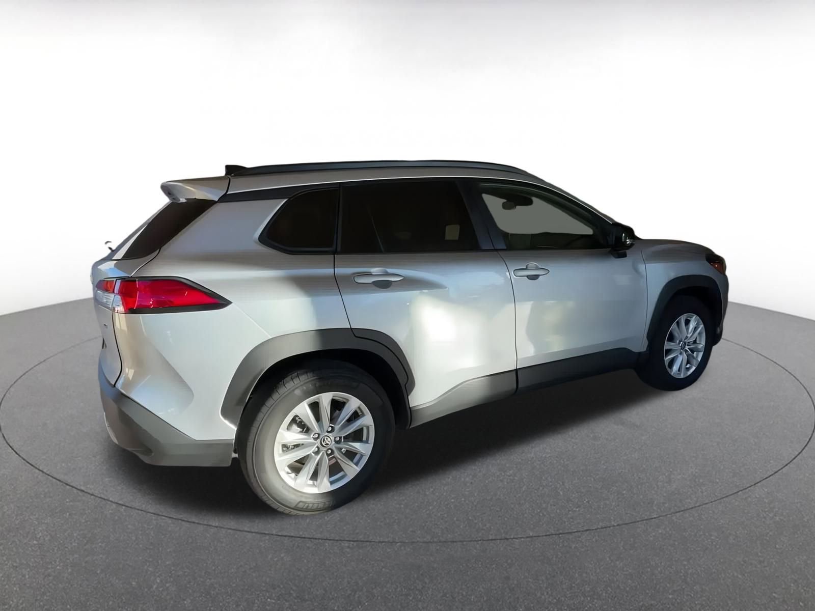 Thumbnail: 2025 Toyota Corolla Cross - 15