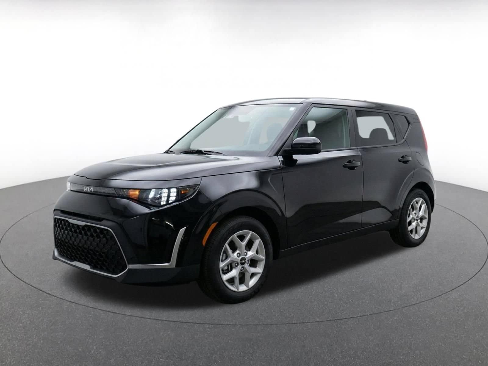 Thumbnail: 2025 Kia Soul - 4