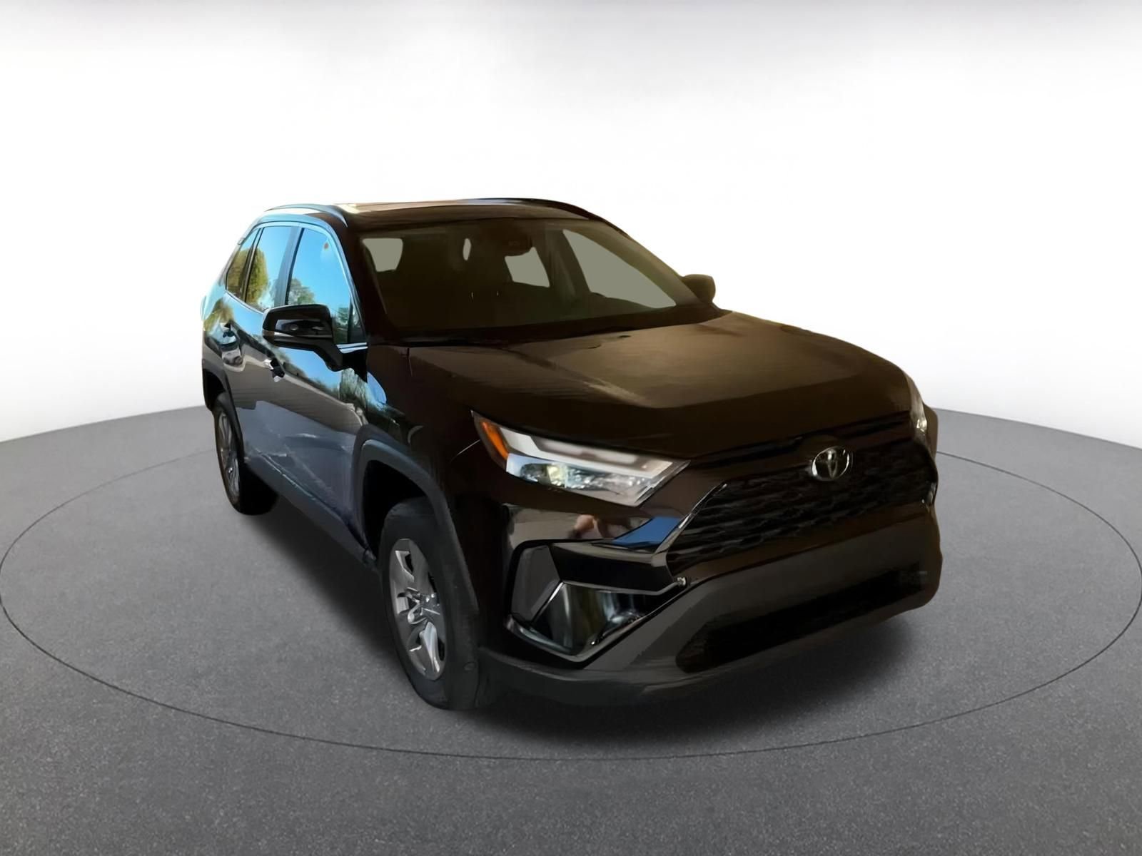 Thumbnail: 2025 Toyota RAV4 - 3