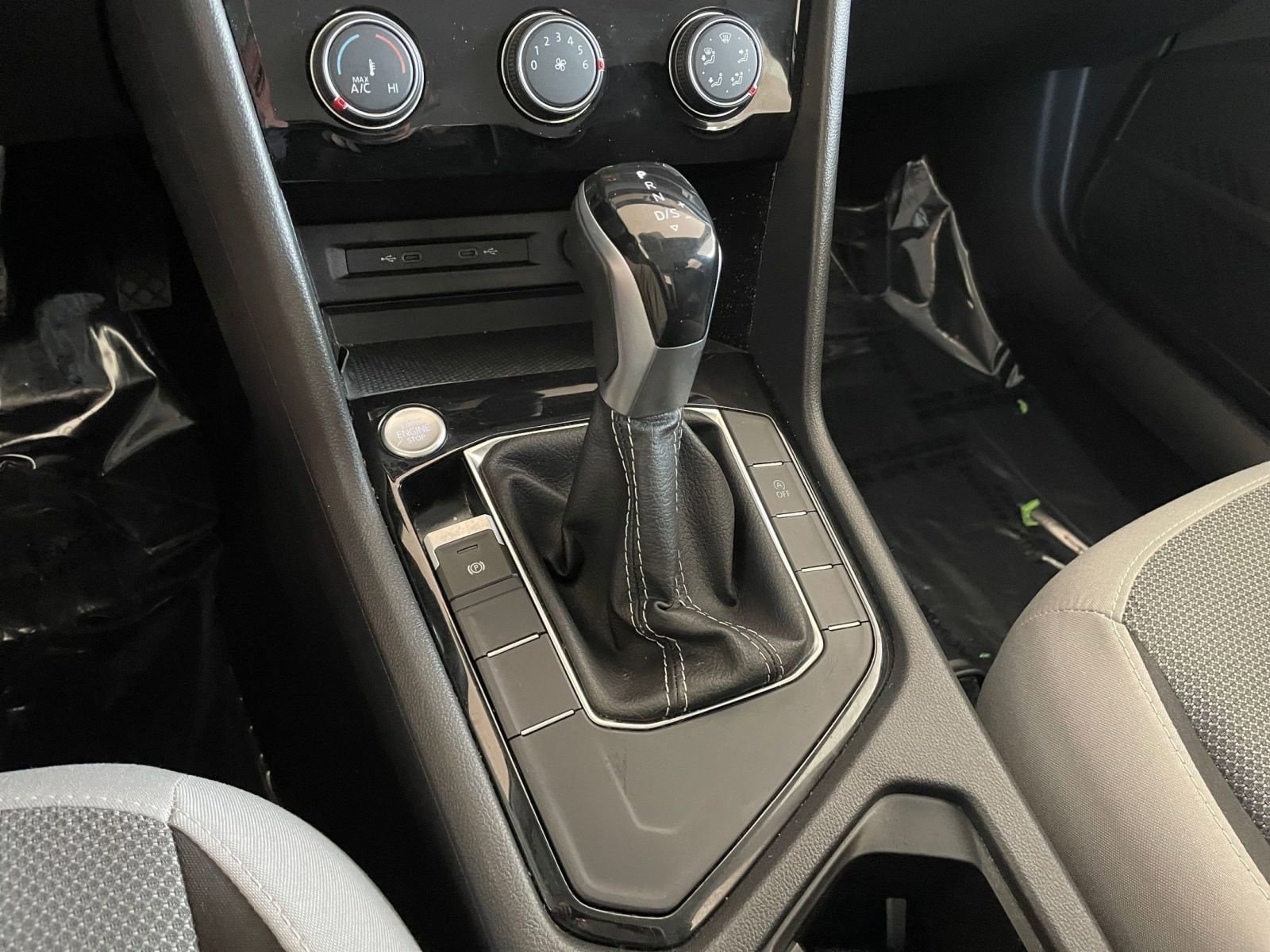 2024 Volkswagen Taos S 30
