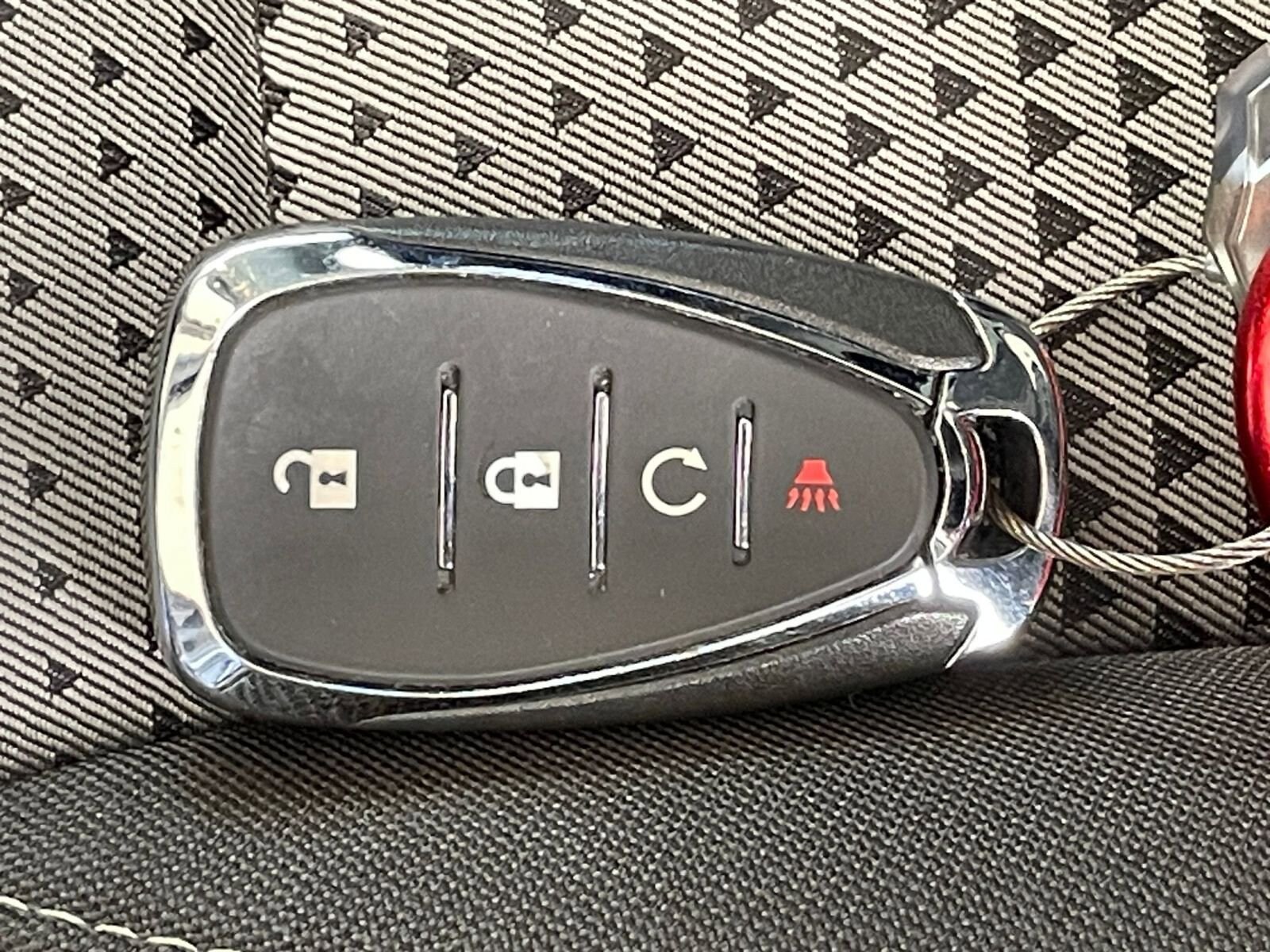 Thumbnail: 2025 Chevrolet Trax - 23