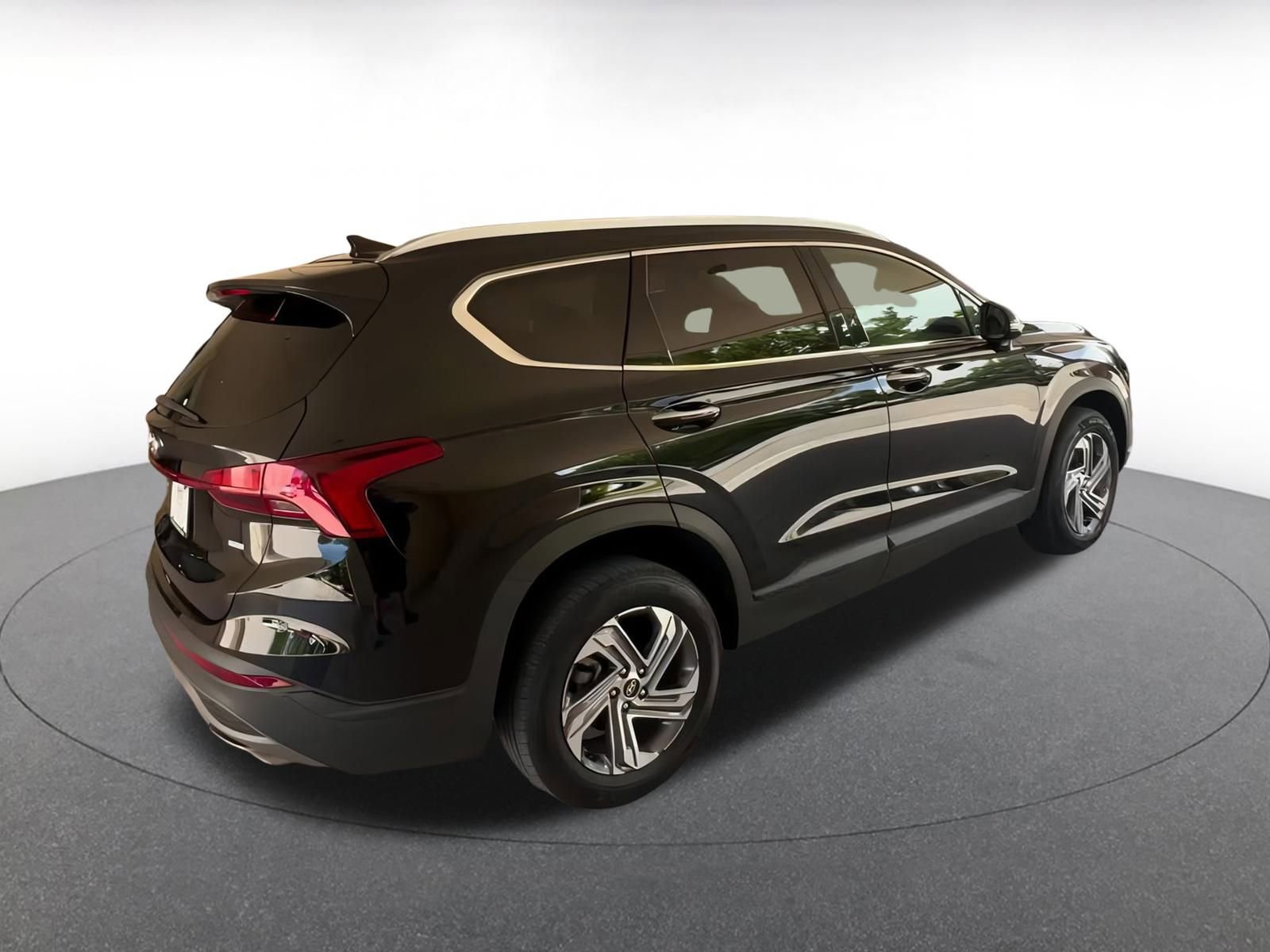 Thumbnail: 2023 Hyundai Santa Fe - 18