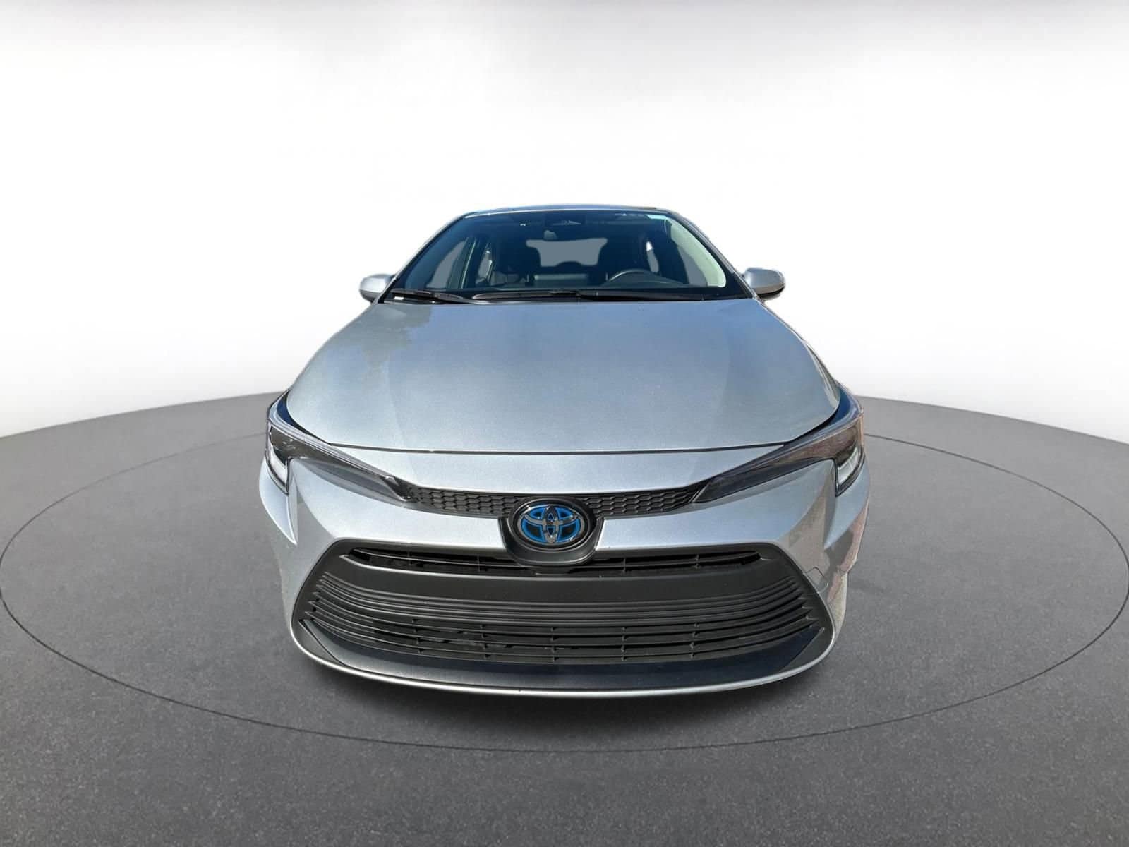 Thumbnail: 2025 Toyota Corolla - 2