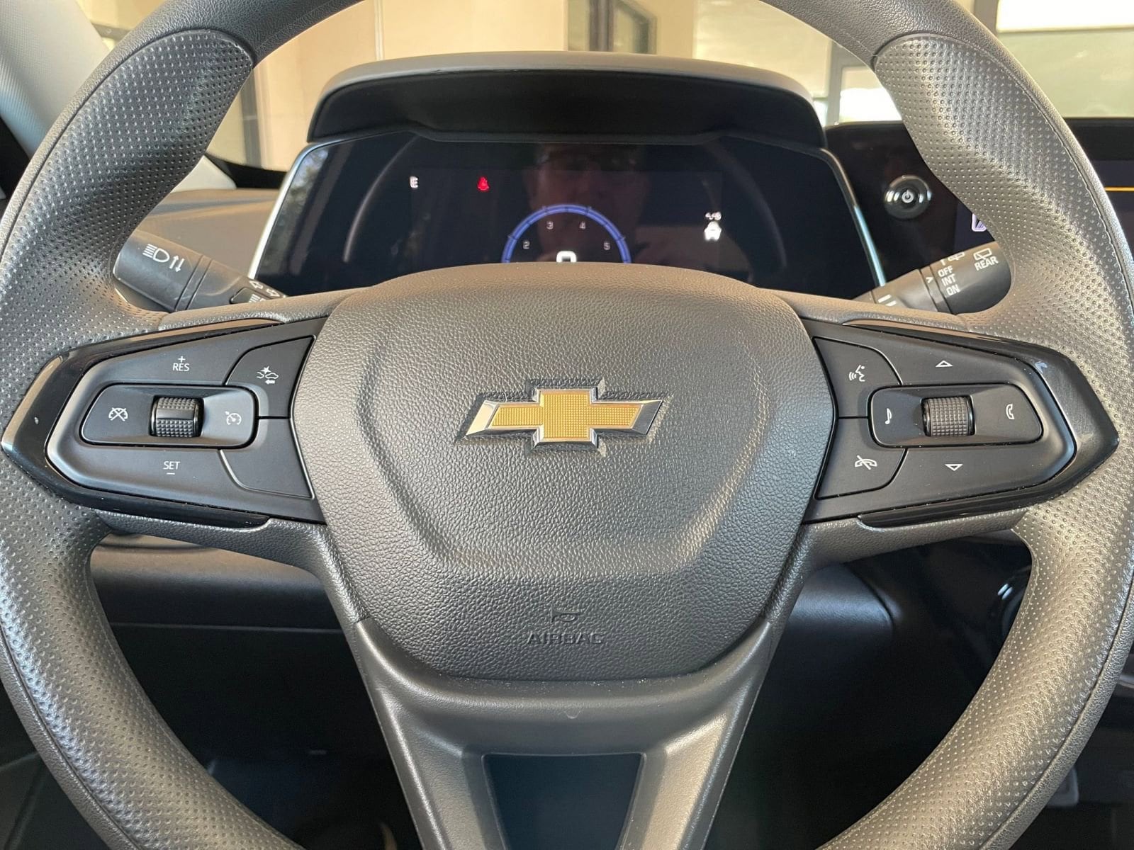 Thumbnail: 2025 Chevrolet Trax - 27