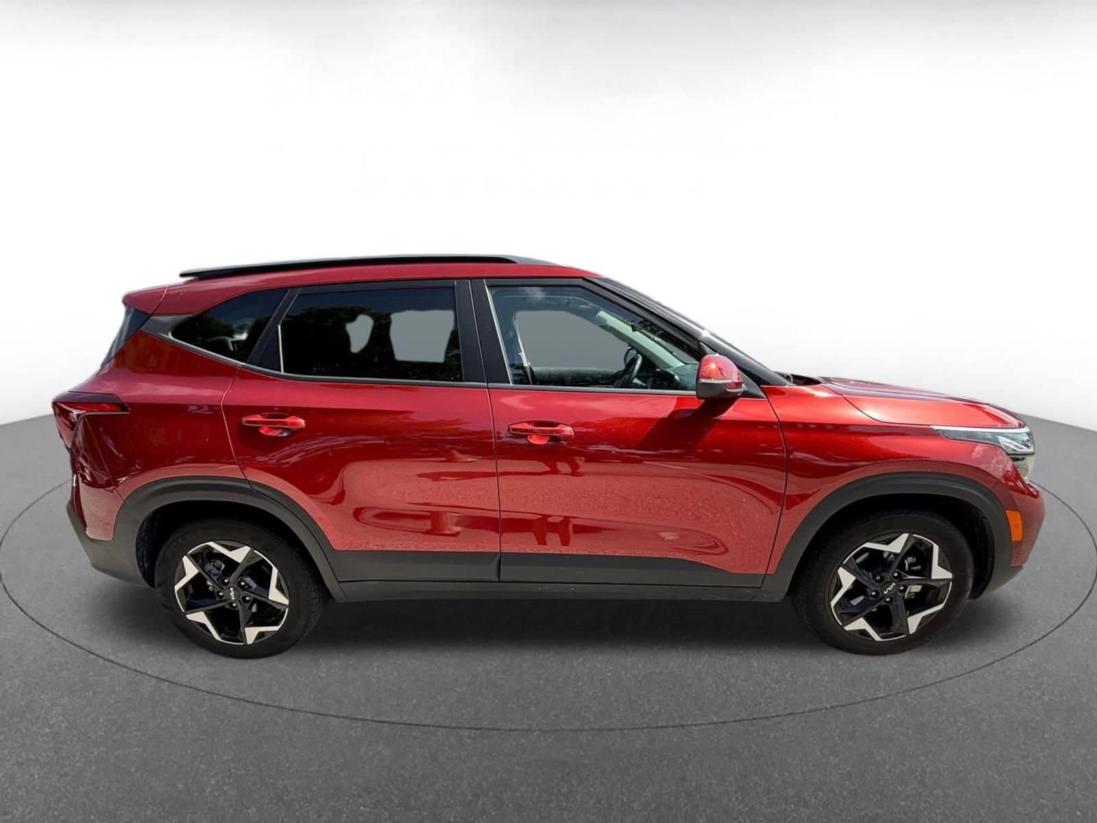 Thumbnail: 2025 Kia Seltos - 8