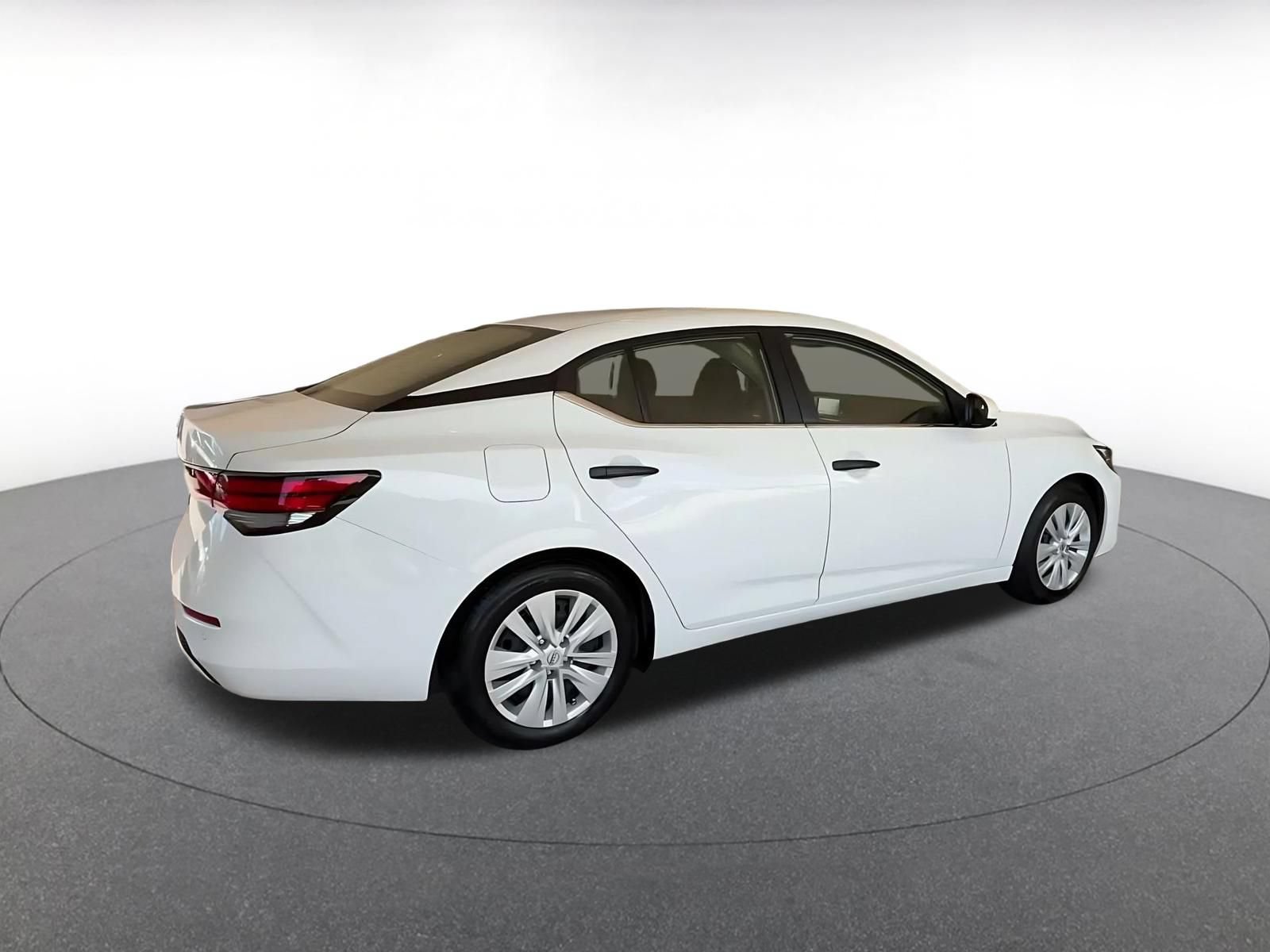 Thumbnail: 2025 Nissan Sentra - 13