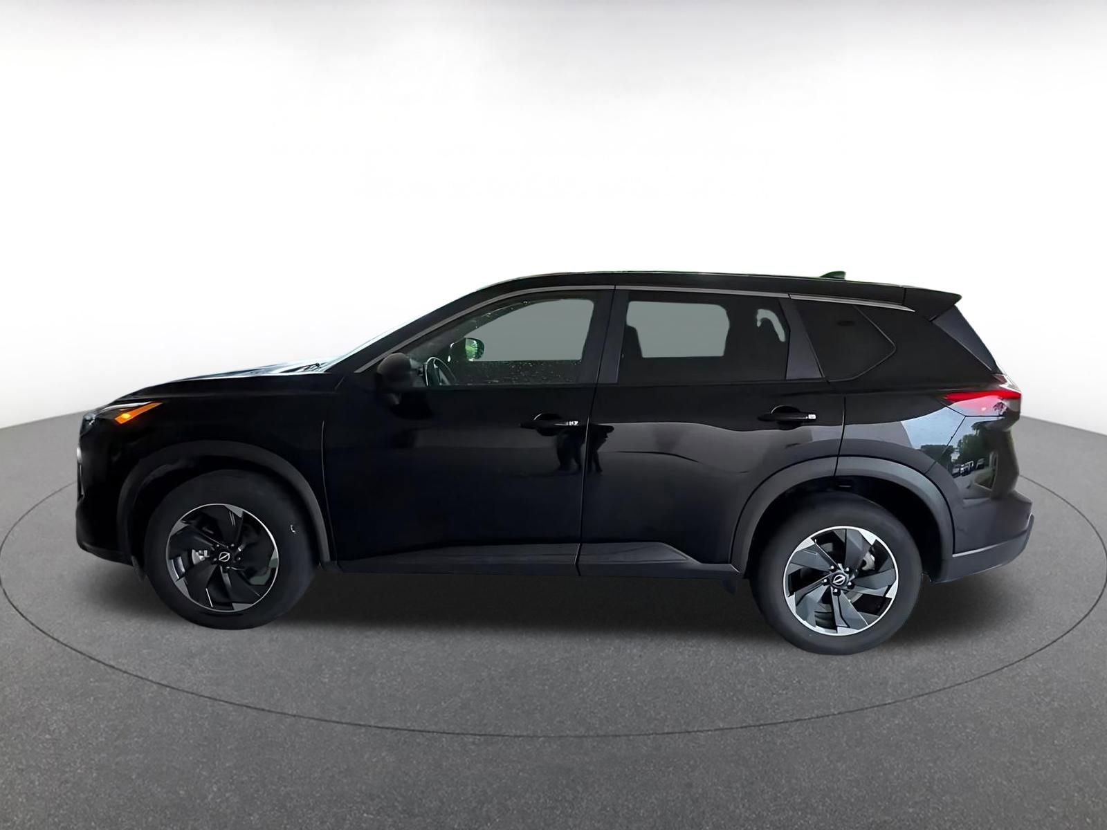 Thumbnail: 2025 Nissan Rogue - 9