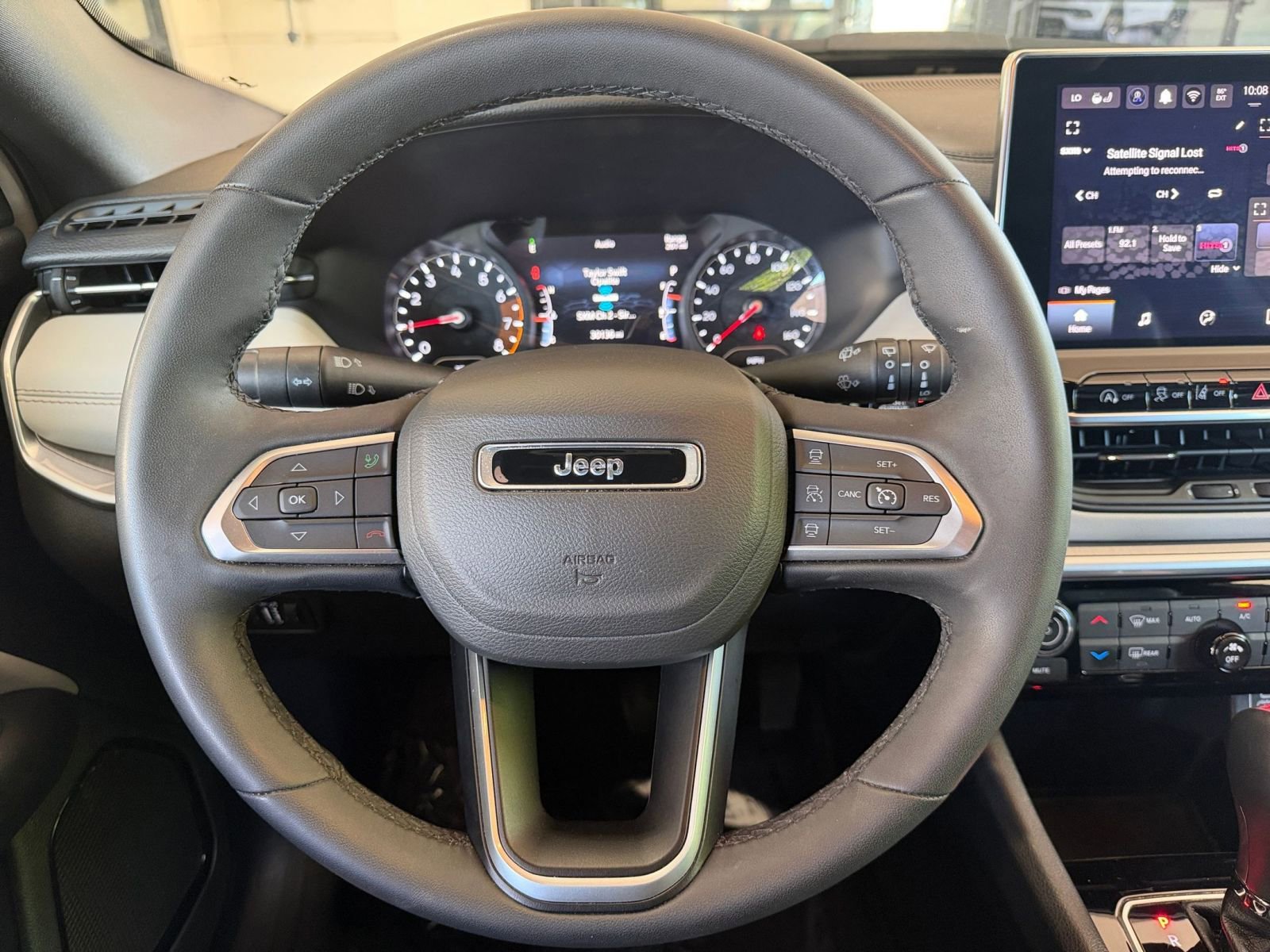 Thumbnail: 2025 Jeep Compass - 29