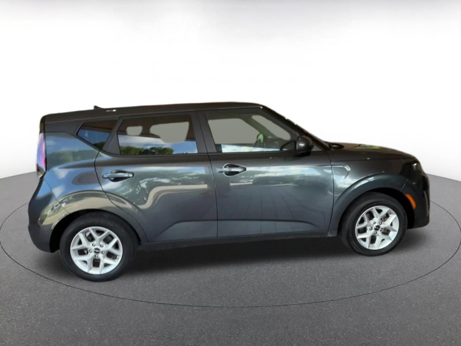 Thumbnail: 2025 Kia Soul - 15