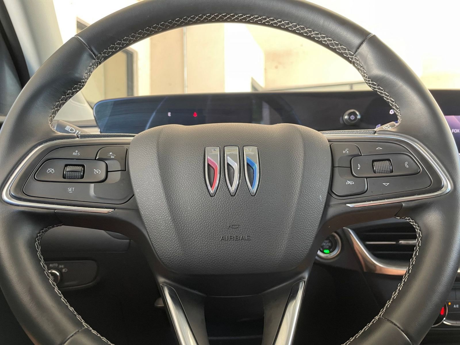 Thumbnail: 2025 Buick Encore GX - 25