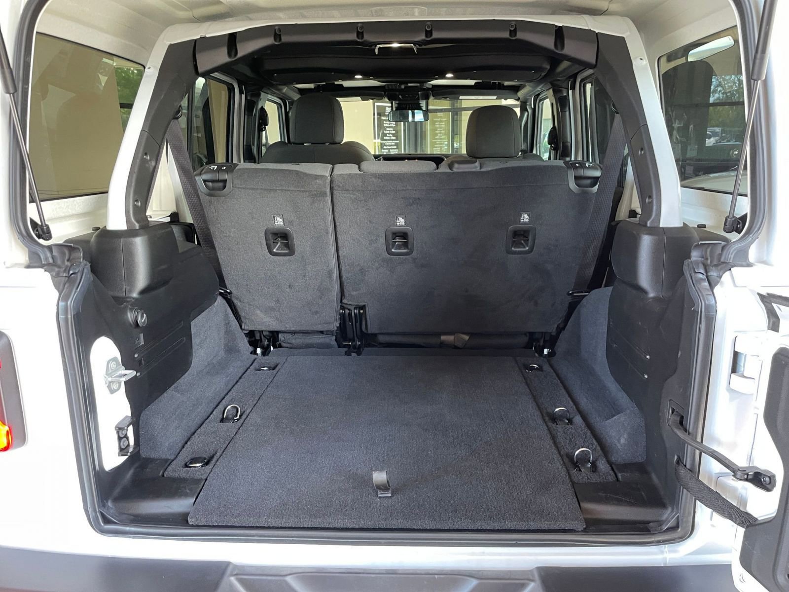 Thumbnail: 2025 Jeep Wrangler - 30