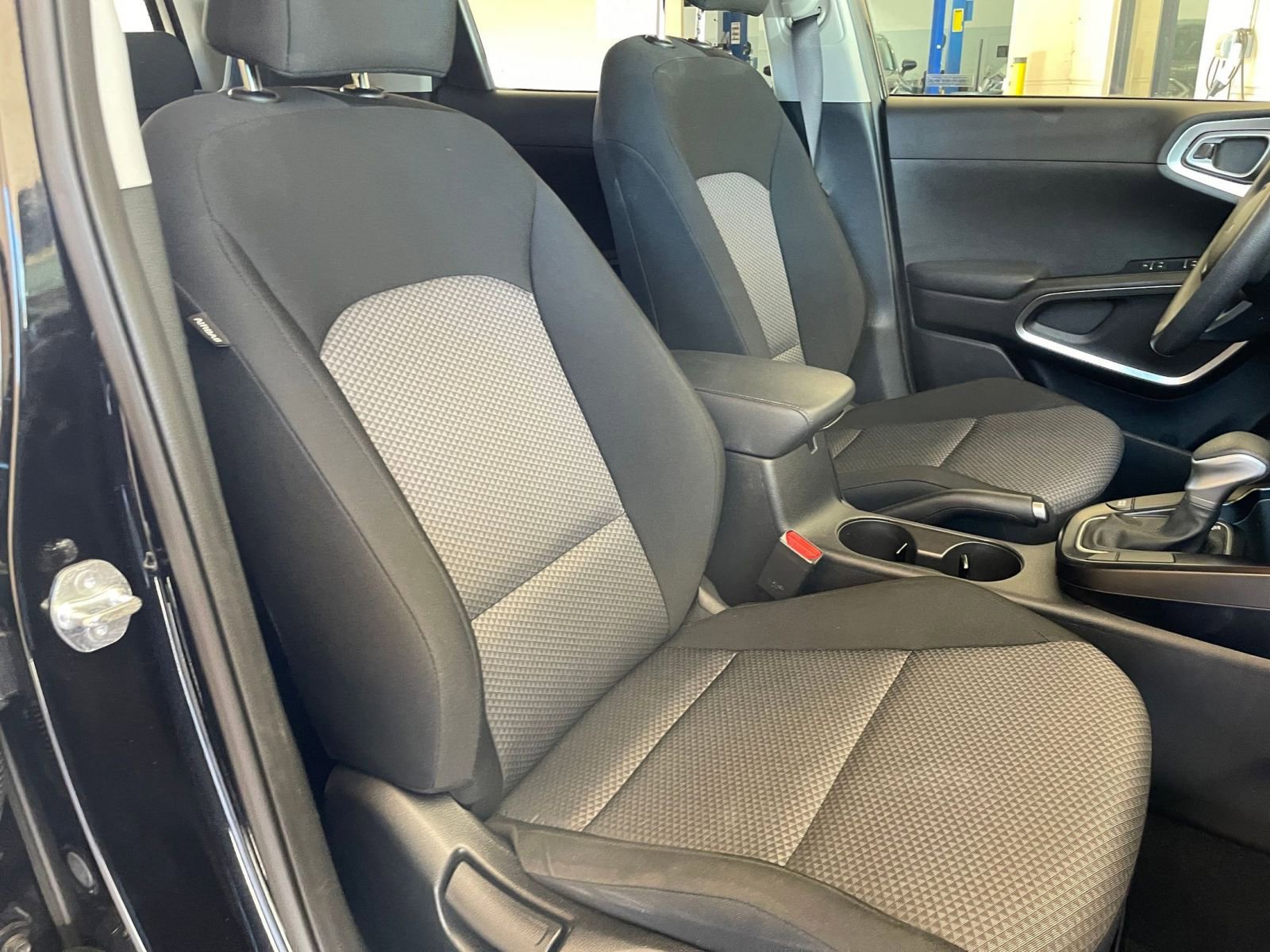 Thumbnail: 2025 Kia Soul - 30