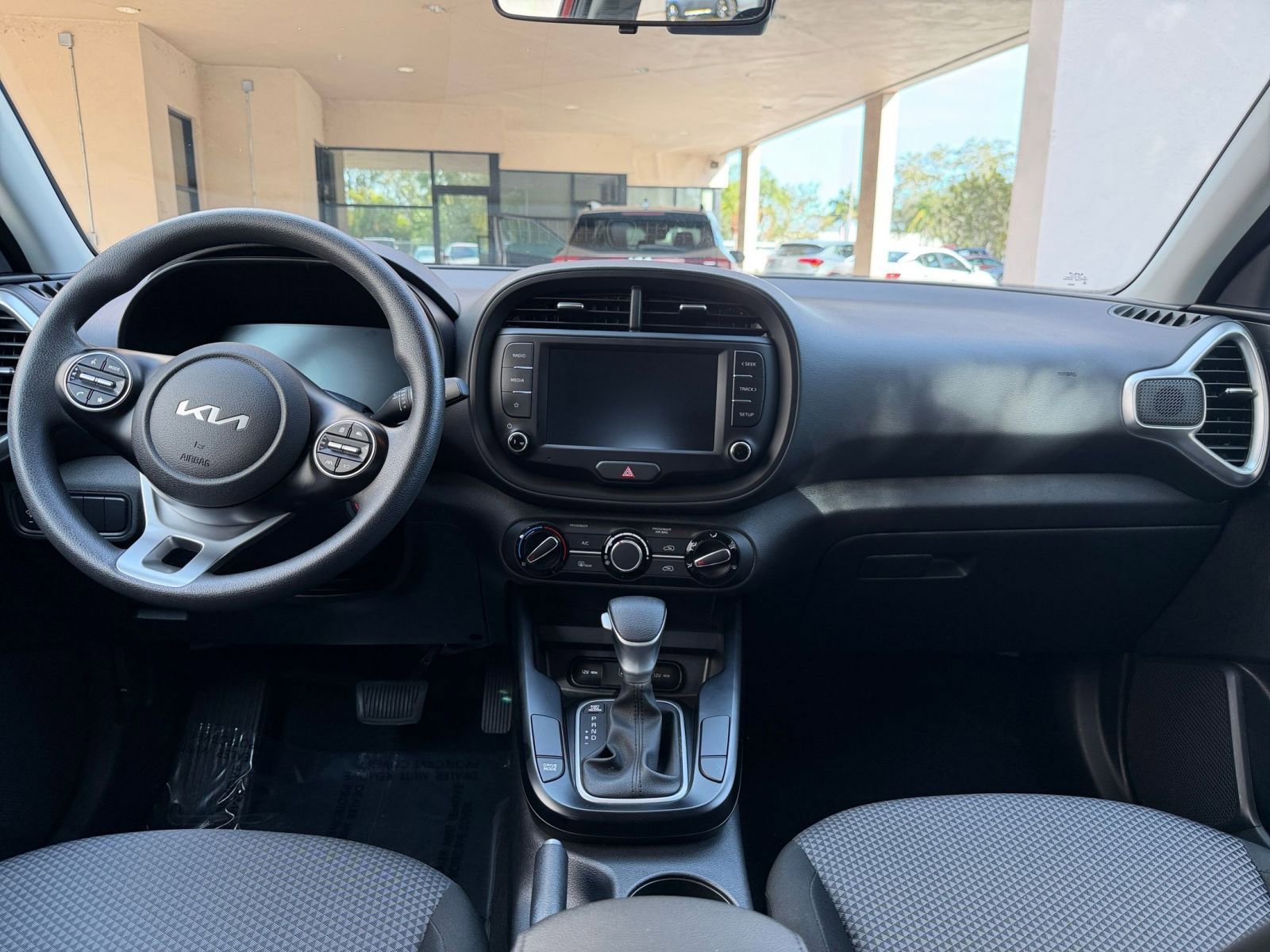 Thumbnail: 2025 Kia Soul - 28