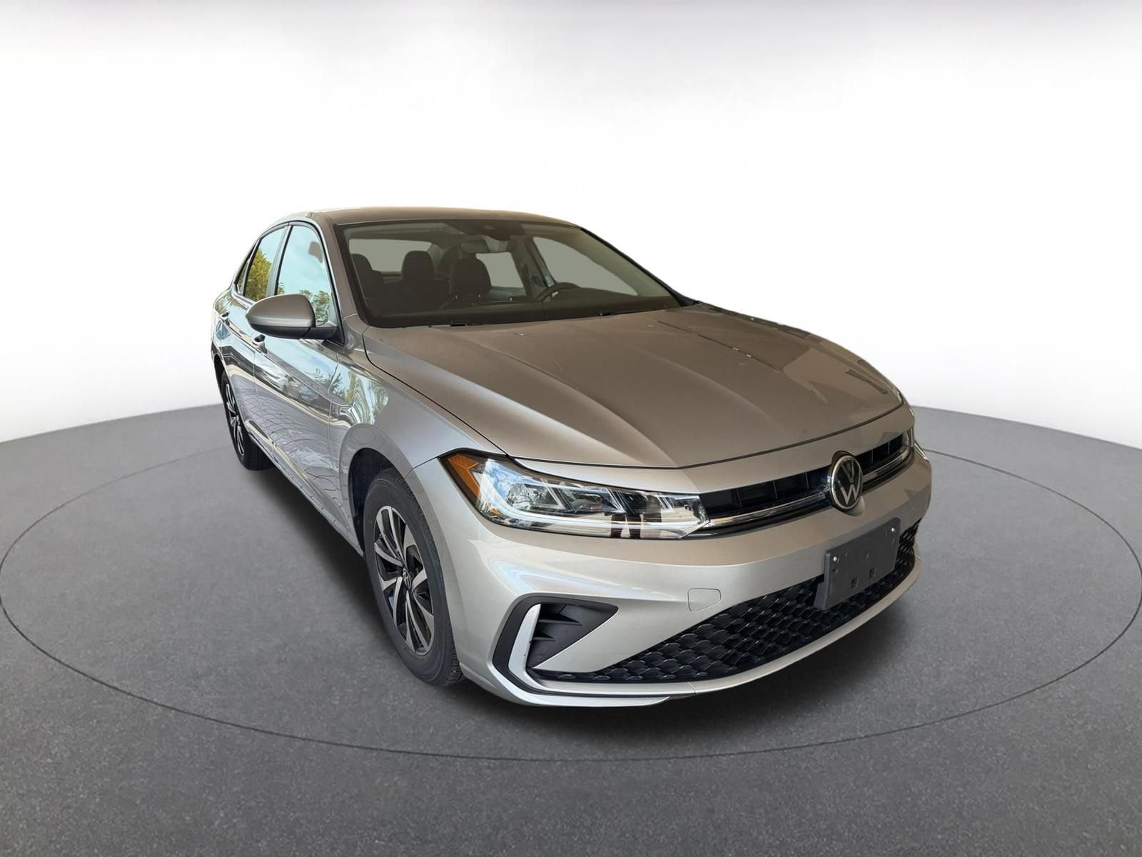 Thumbnail: 2025 Volkswagen Jetta - 1