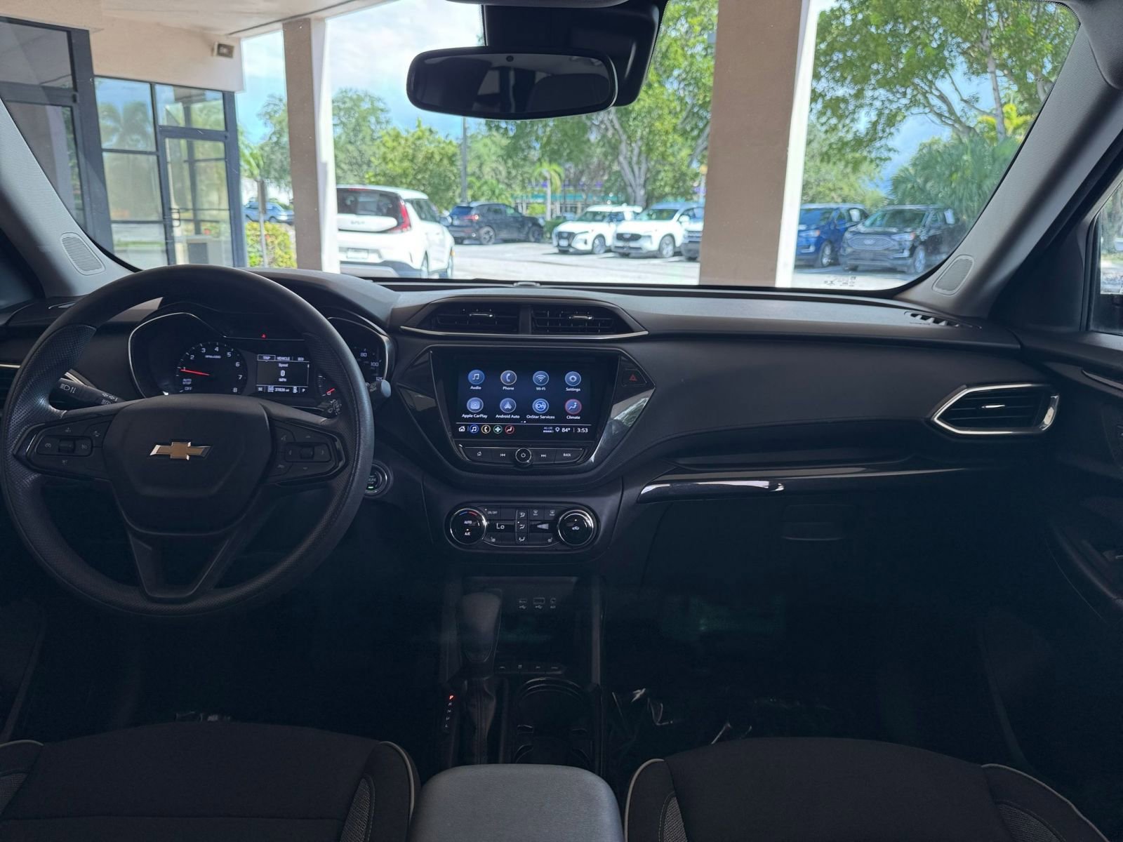 Thumbnail: 2023 Chevrolet TrailBlazer - 29
