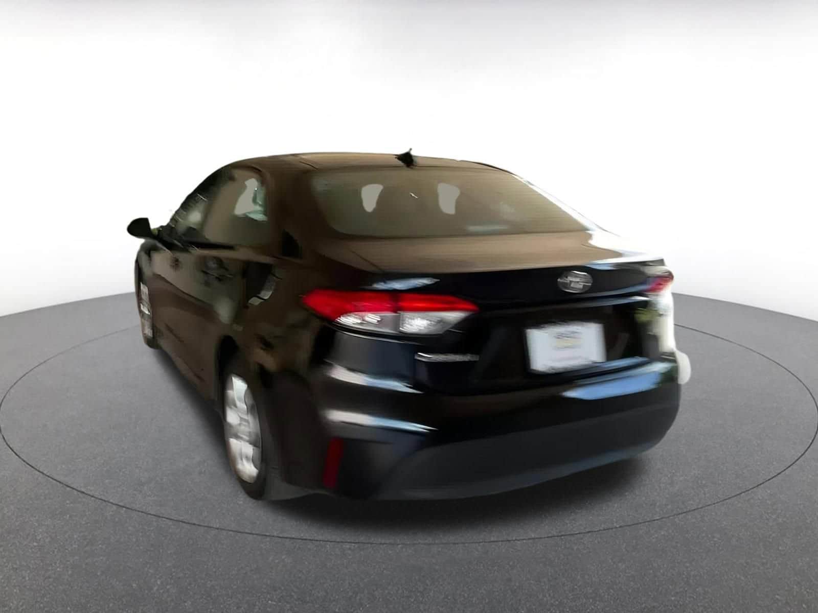 Thumbnail: 2025 Toyota Corolla - 11