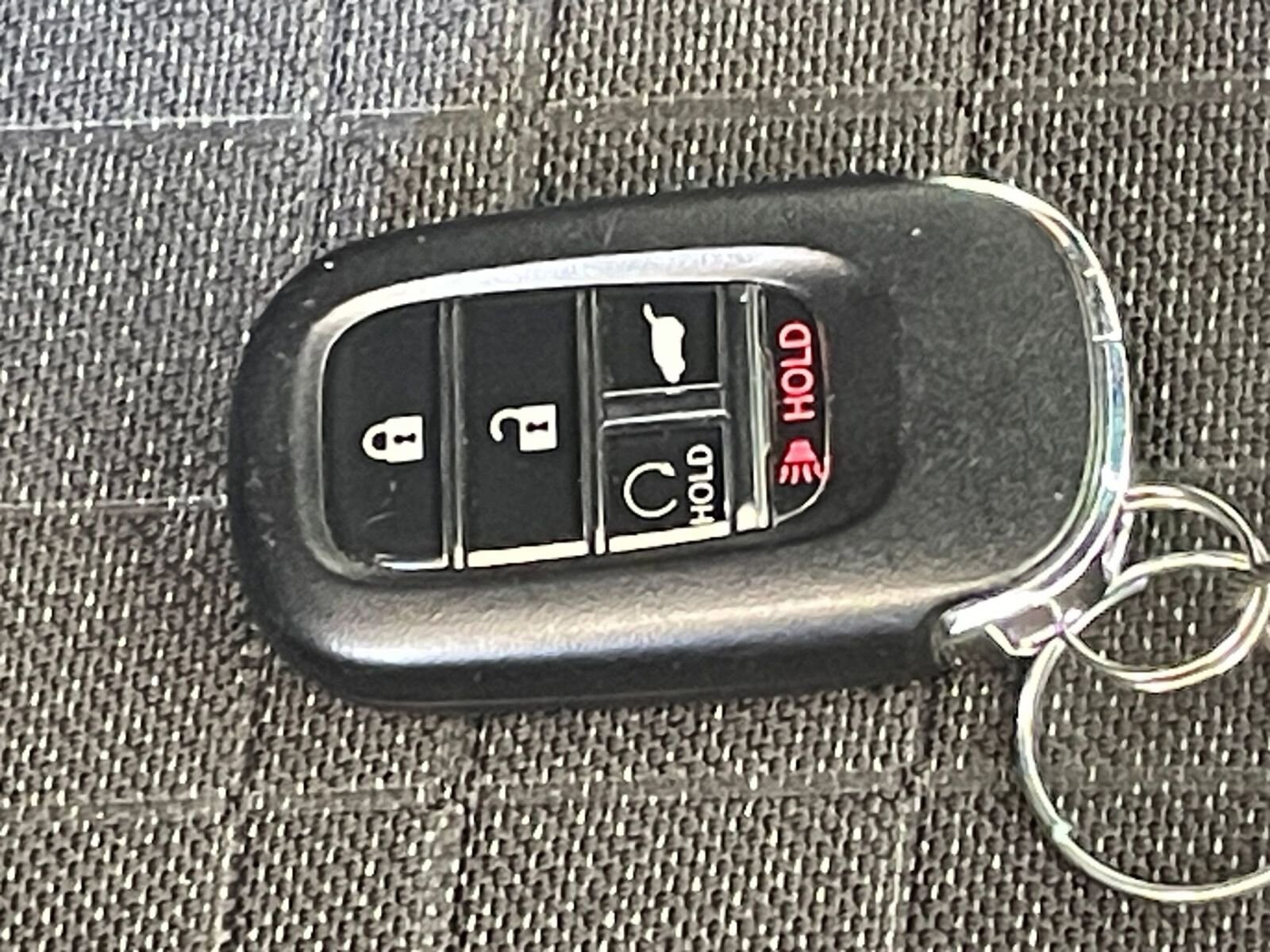 Thumbnail: 2025 Honda HR-V - 21