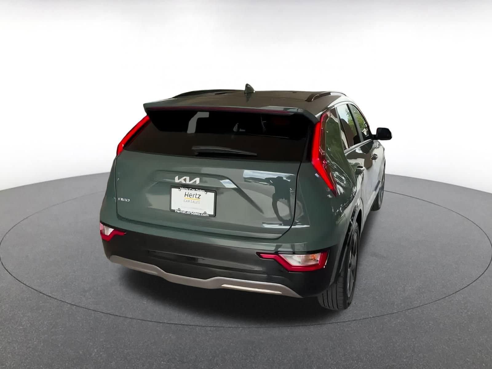 Thumbnail: 2023 Kia Niro - 14