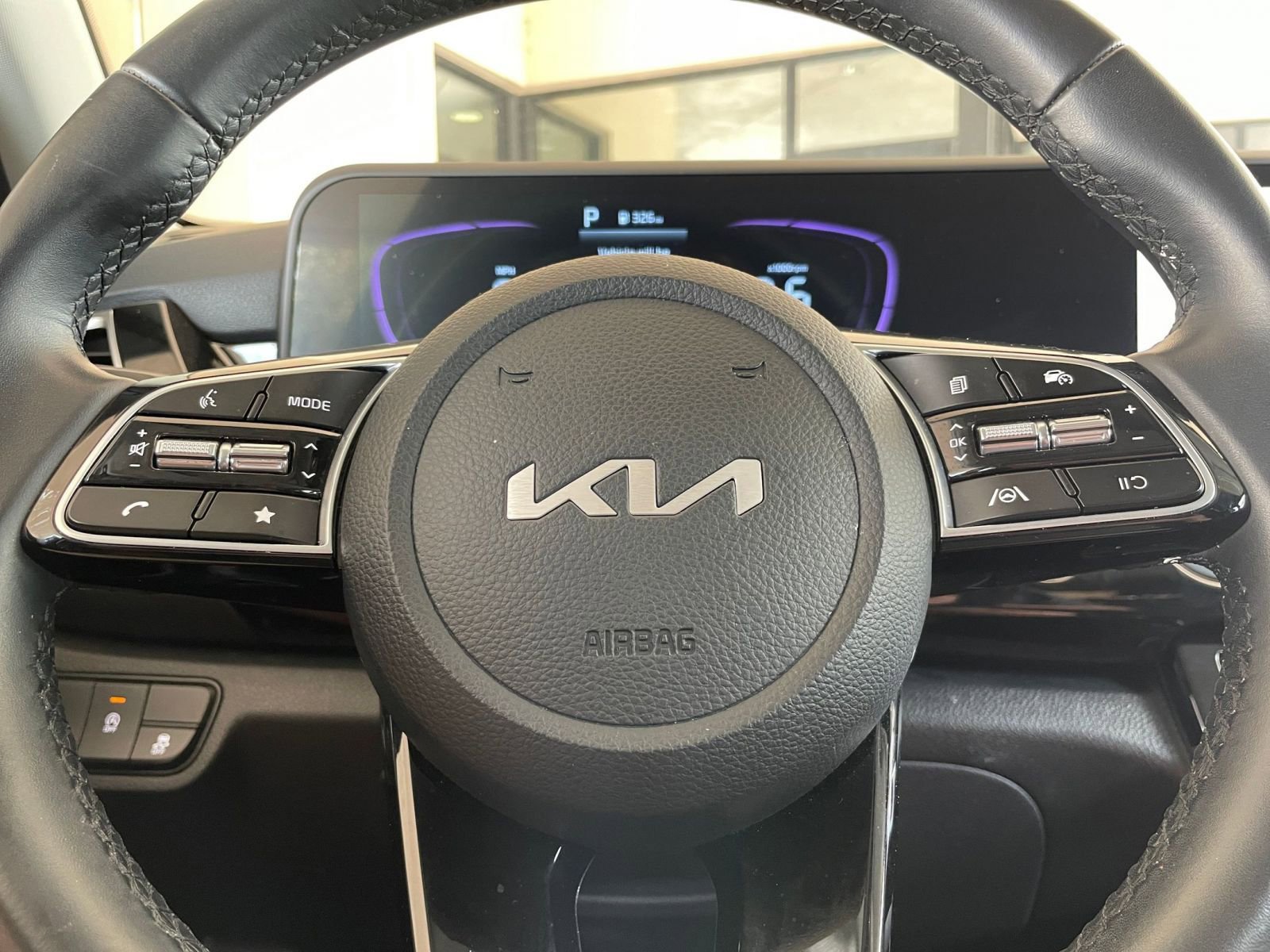 Thumbnail: 2025 Kia Seltos - 29