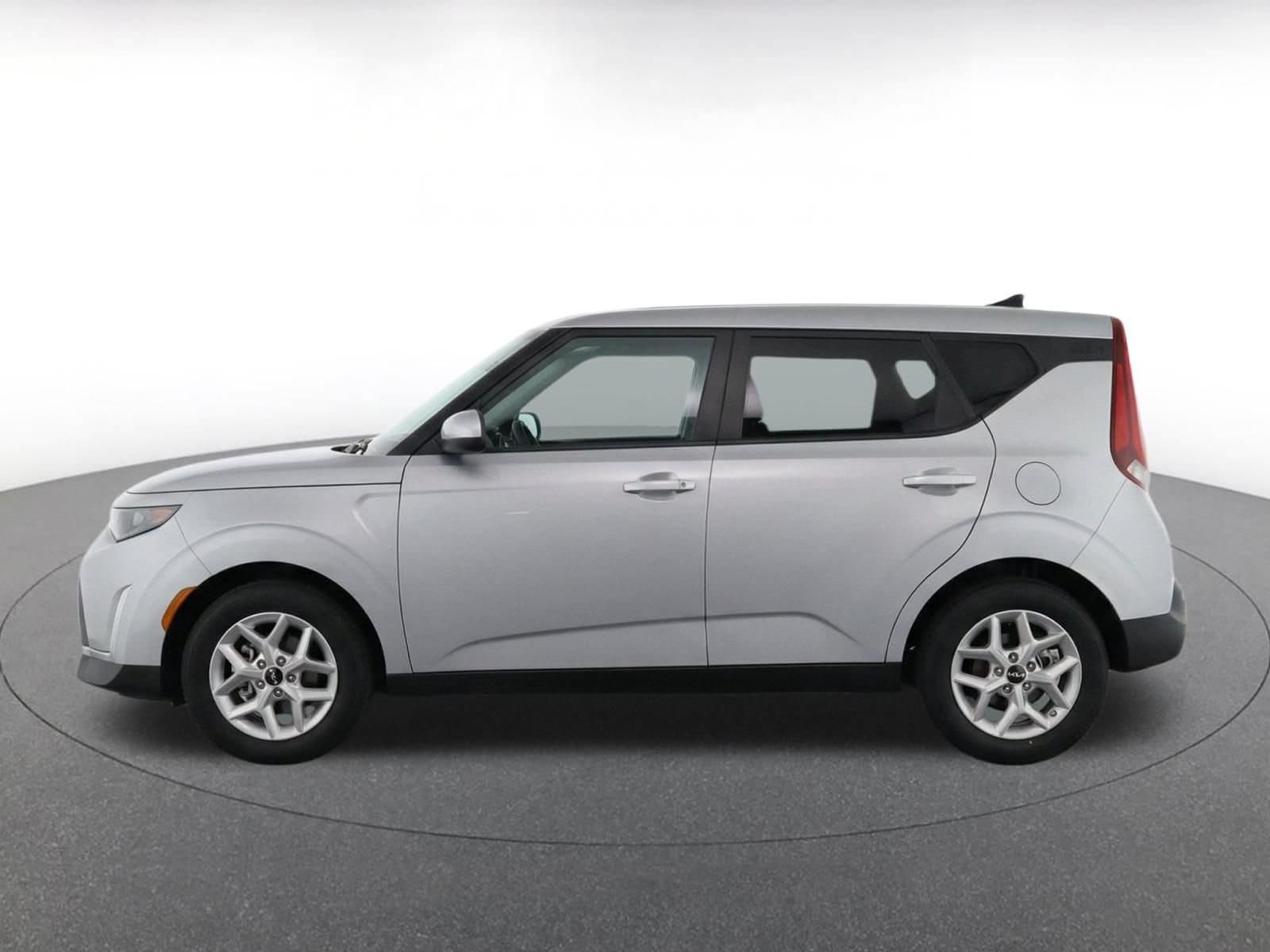 Thumbnail: 2025 Kia Soul - 10