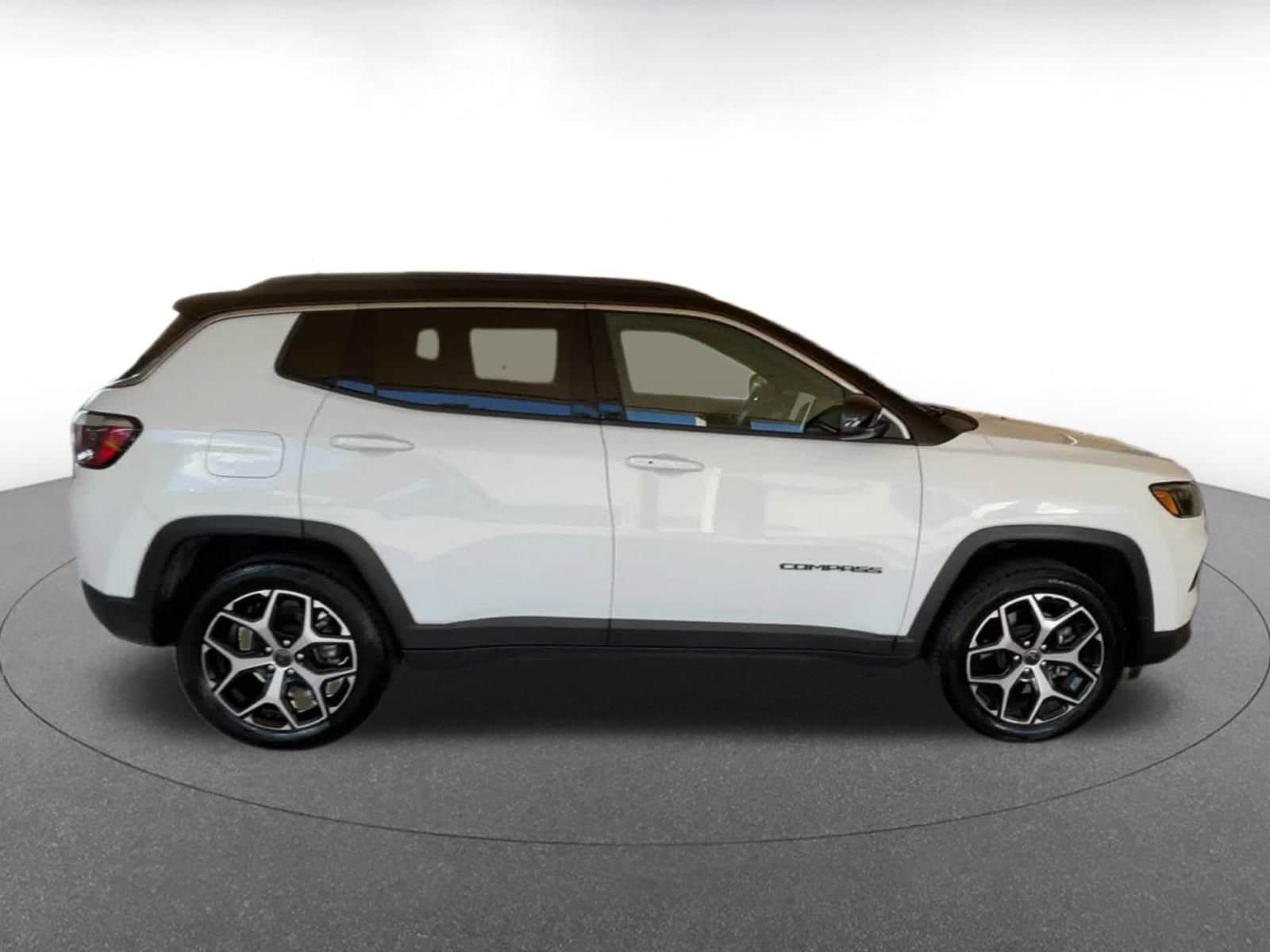 Thumbnail: 2025 Jeep Compass - 16
