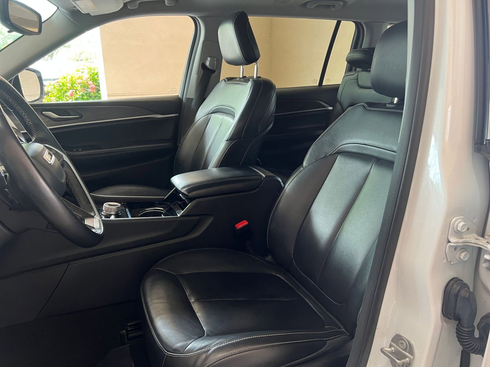 2022 Jeep Grand Cherokee Limited Edition 17