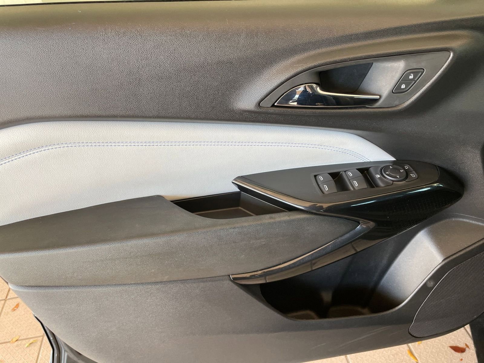 Thumbnail: 2025 Chevrolet Trax - 18