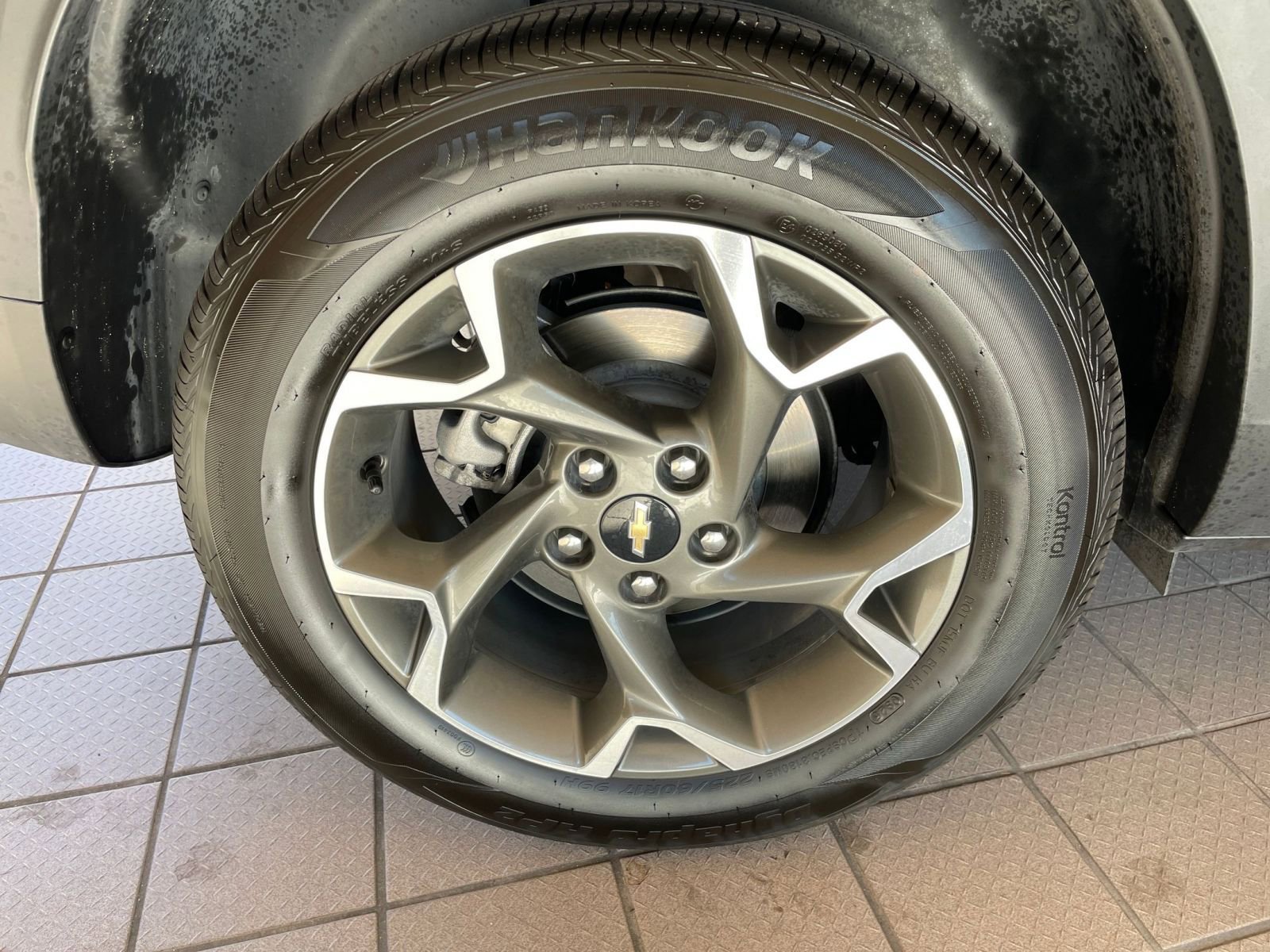 Thumbnail: 2025 Chevrolet Trax - 28