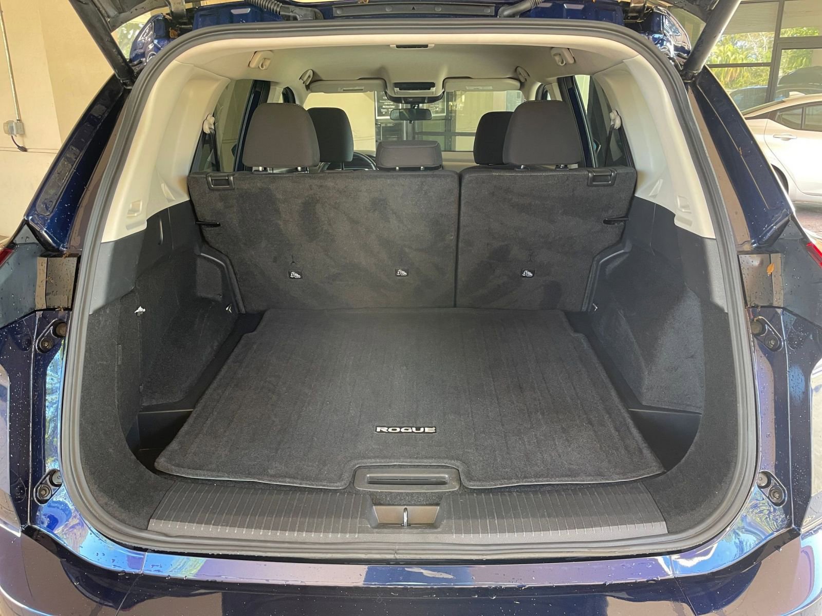 Thumbnail: 2025 Nissan Rogue - 32