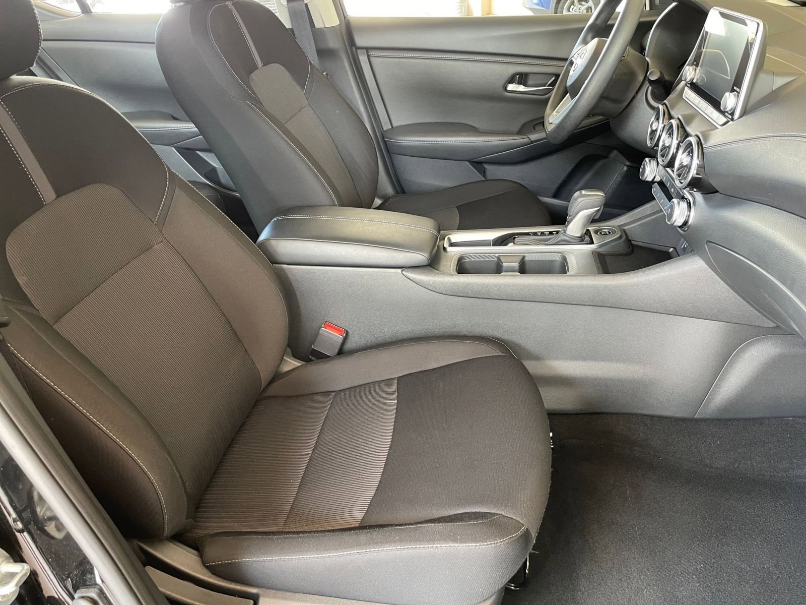 Thumbnail: 2025 Nissan Sentra - 34