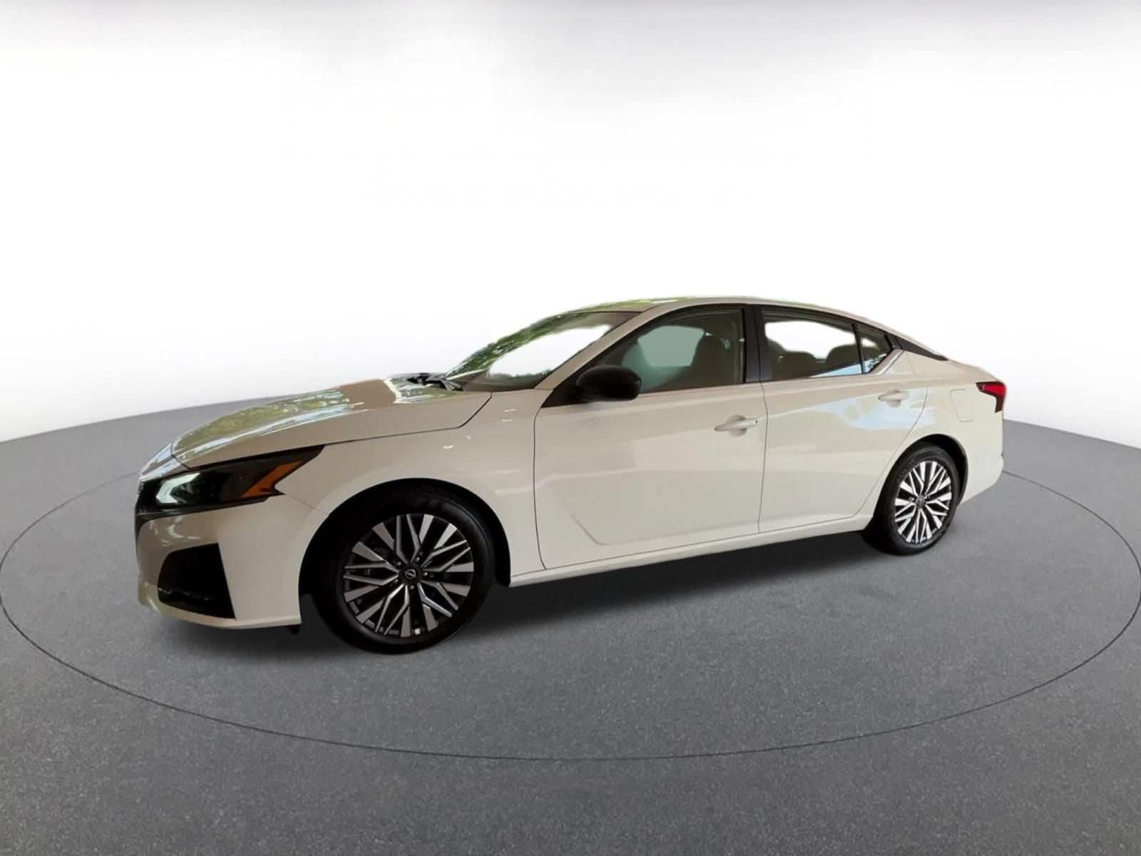 Thumbnail: 2026 Nissan Altima - 6