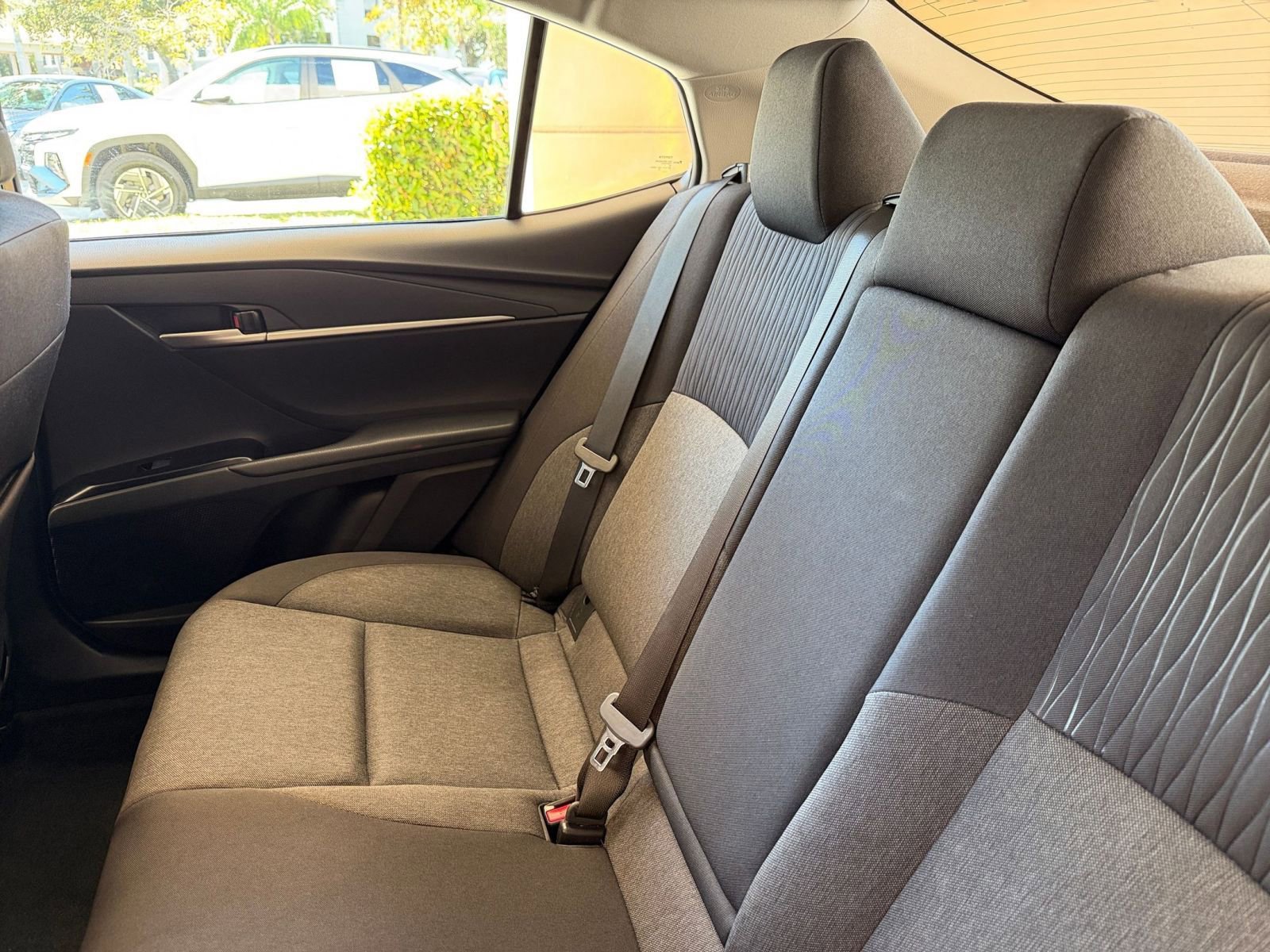 Thumbnail: 2025 Toyota Camry - 33