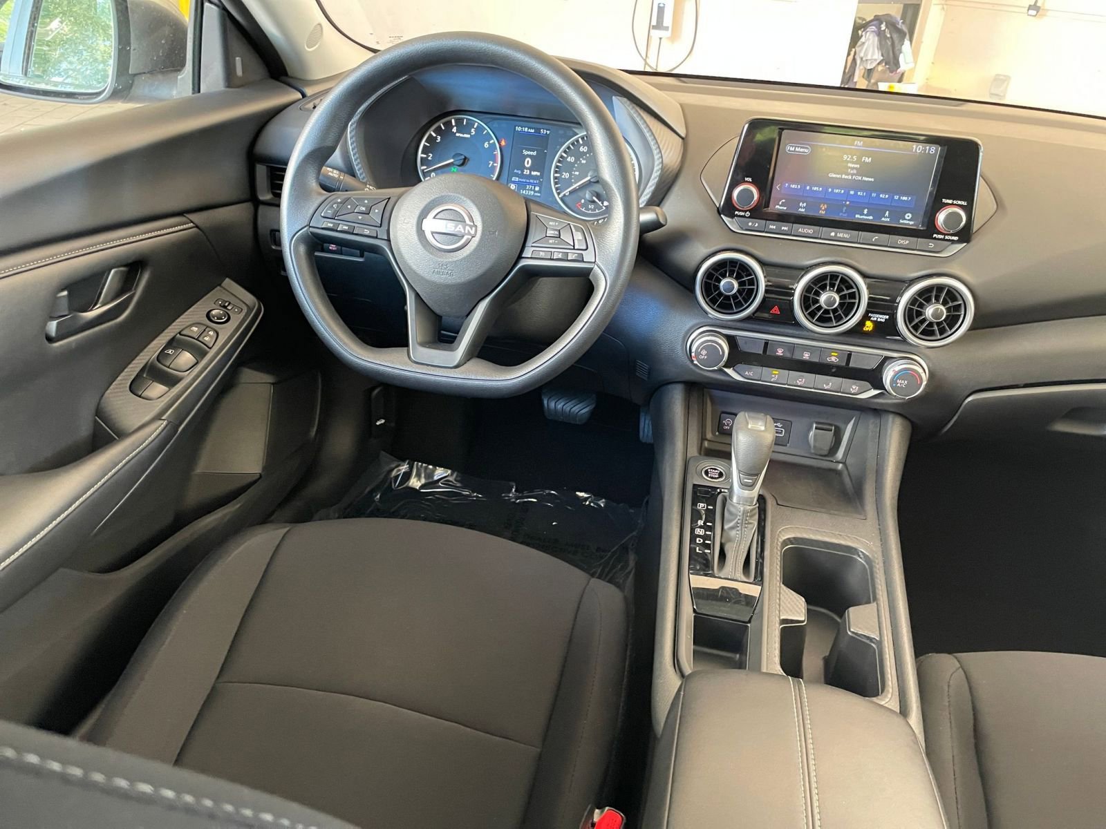 Thumbnail: 2025 Nissan Sentra - 32