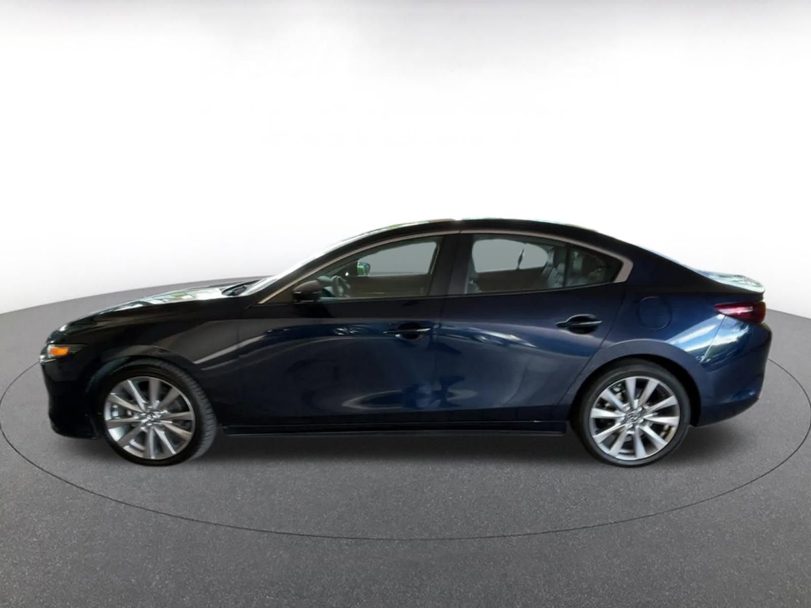 Thumbnail: 2025 Mazda Mazda3 - 8