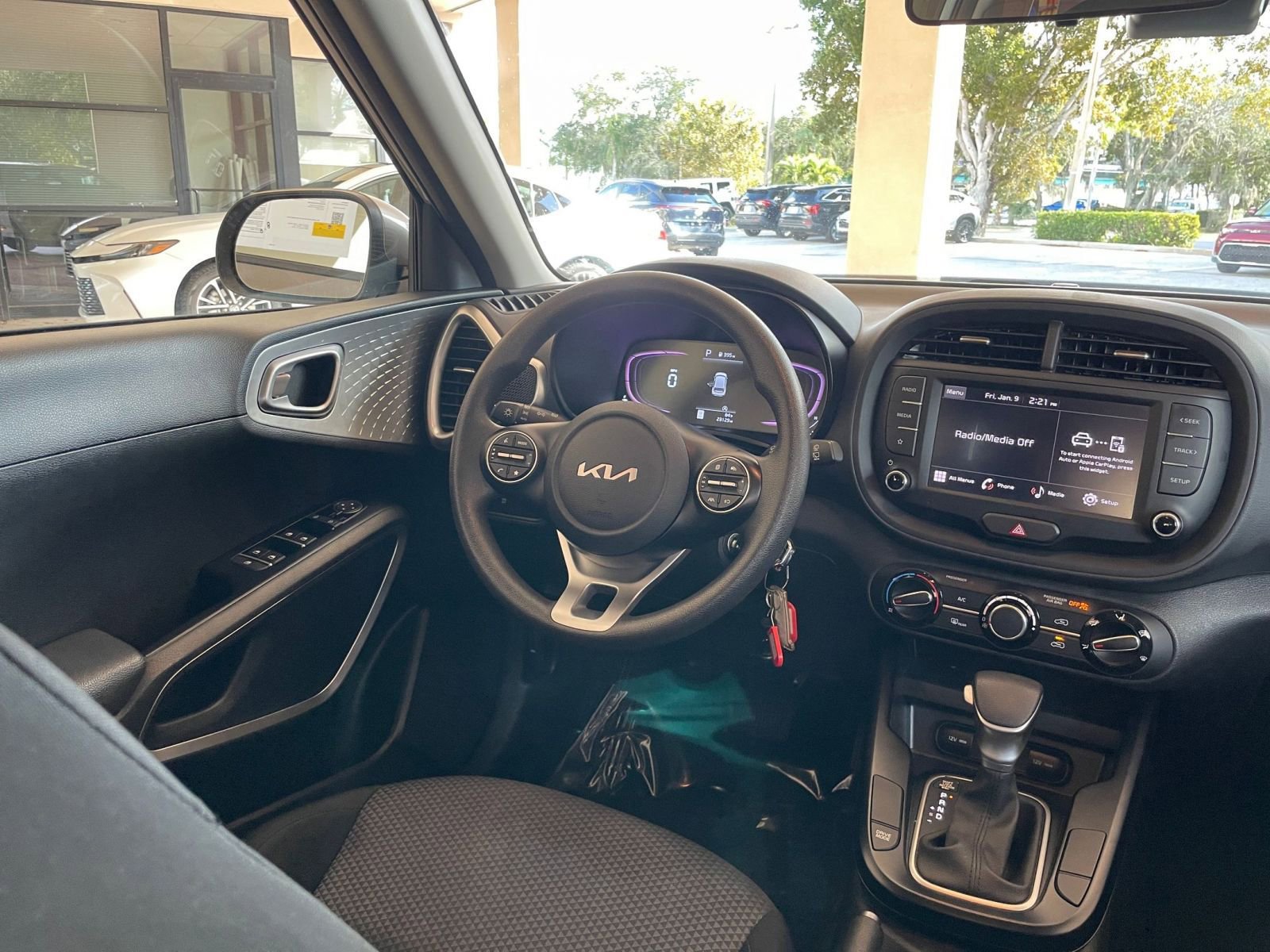 Thumbnail: 2025 Kia Soul - 28