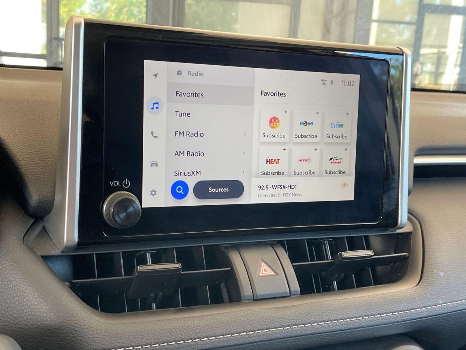 Thumbnail: 2025 Toyota RAV4 - 21