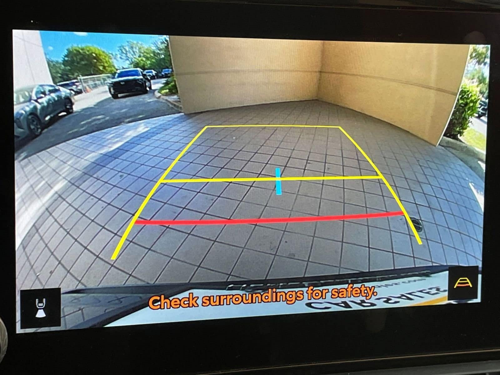 Thumbnail: 2025 Toyota RAV4 - 17