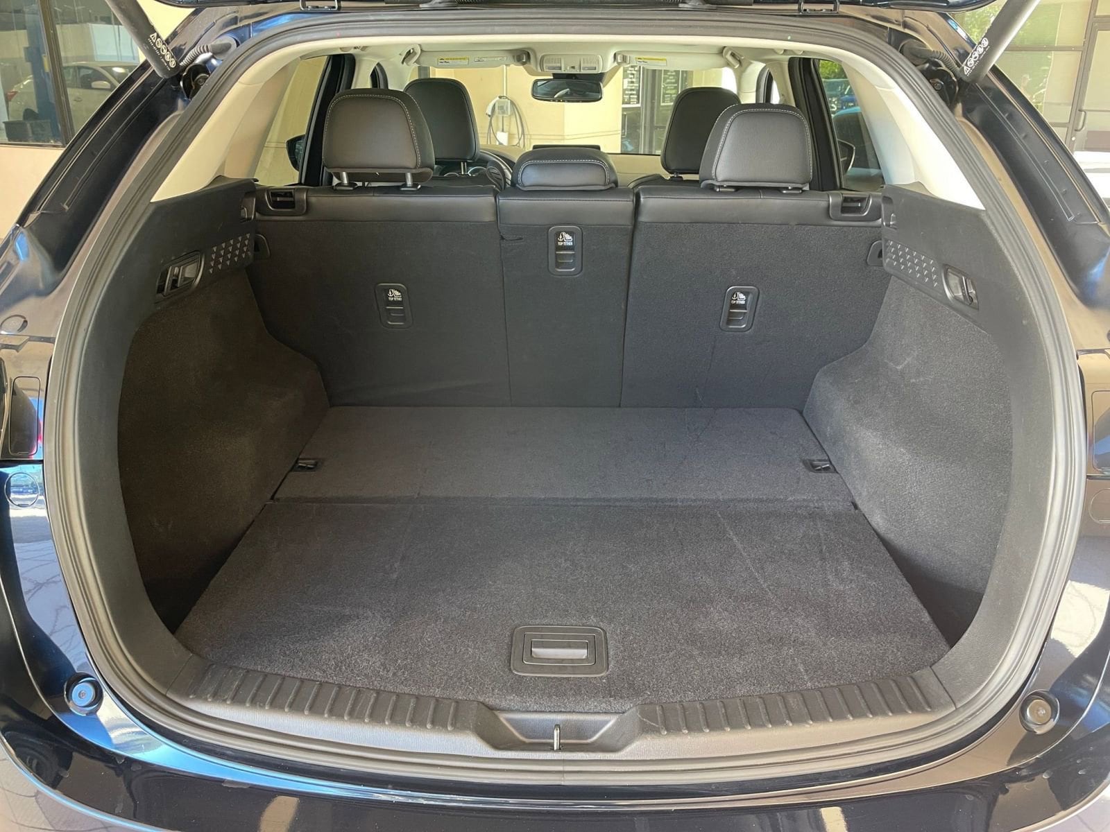 Thumbnail: 2025 Mazda CX-5 - 32