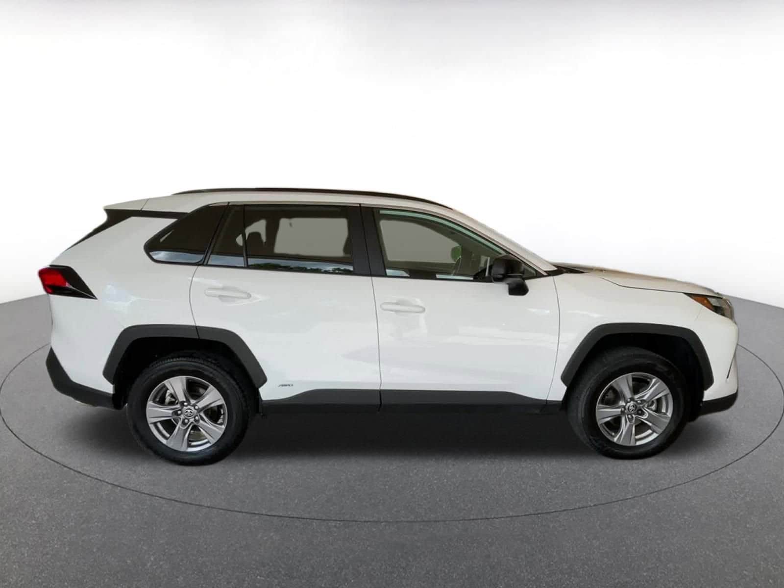 Thumbnail: 2025 Toyota RAV4 - 16