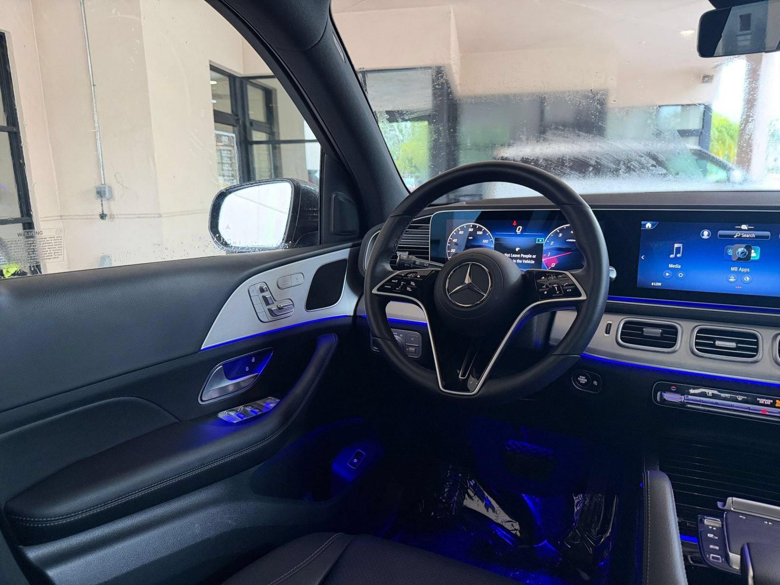 Thumbnail: 2026 Mercedes-Benz GLE - 31